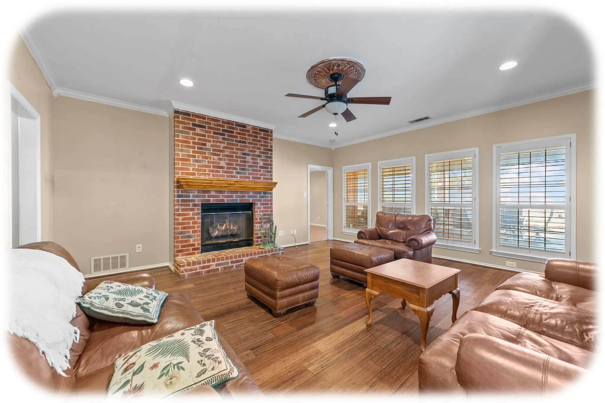 Single Family Residence For Sale in Collin County , 842 N Fm 1138, Nevada, Texas 75173, 3 Bedrooms, 3 Bathrooms, 3 Garage spaces, 2,465 Sqft, built in 1997, Preowned, Price $770,000, mls#21238407, Real Estate Agent in Nevada, Homes For Sale in Collin county, Homes For Sale in Nevada, Realtor in Nevada Texas, Real Estate Brokerage Independent Realty Texas, Luminita Cordes Realtor