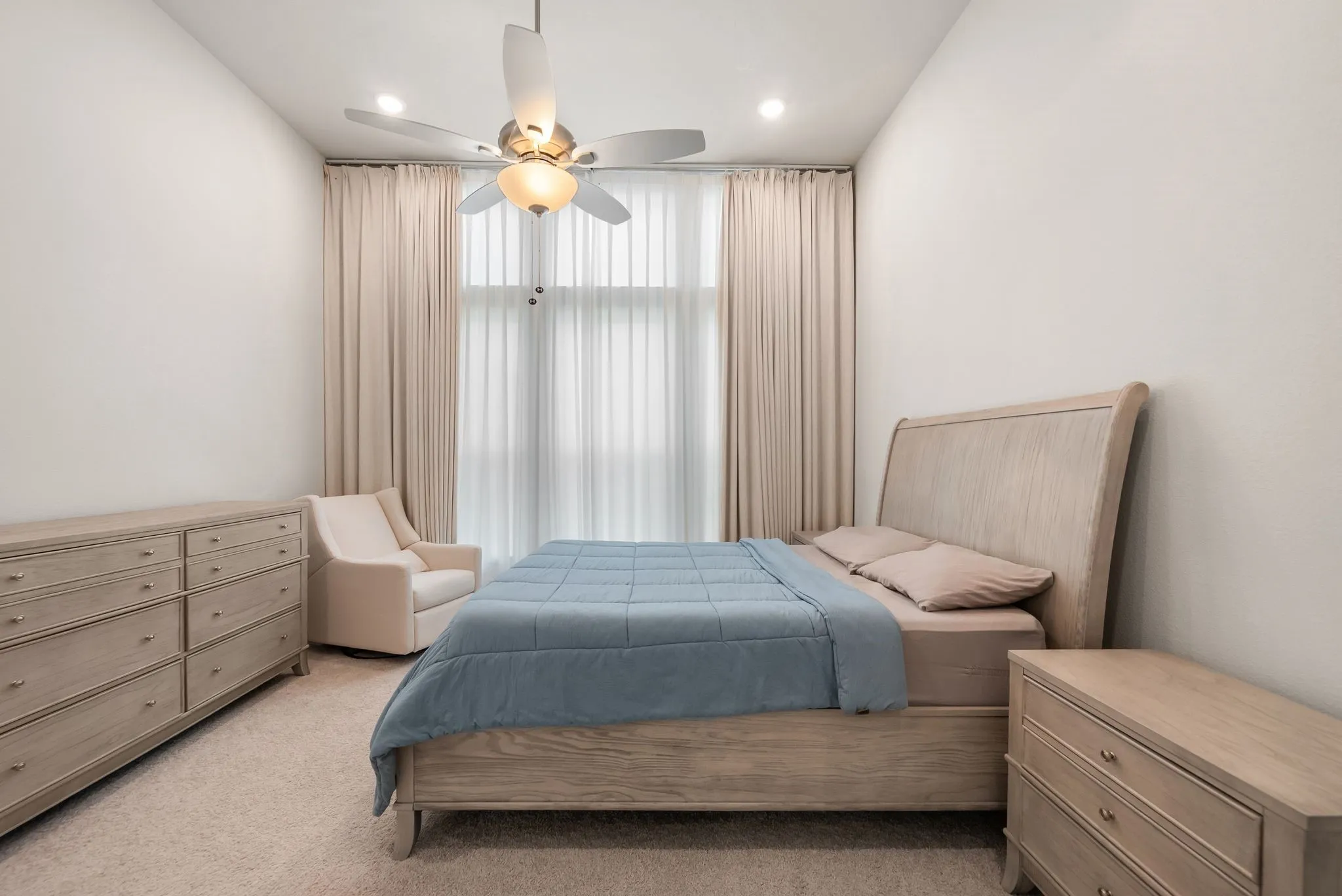 Single Family Residence For Sale in Collin County , 11432 Chepstow Crescent Court, Frisco, Texas 75035, 5 Bedroom, 3 Bathroom, 2 Garage spaces, 2,409 Sqft, built in 2024, Preowned, mls#21223027, Real Estate Agent in Frisco, Homes For Sale in Collin county, Homes For Sale in Frisco, Realtor in Frisco Texas, Real Estate Brokerage Independent Realty Texas, Luminita Cordes Realtor