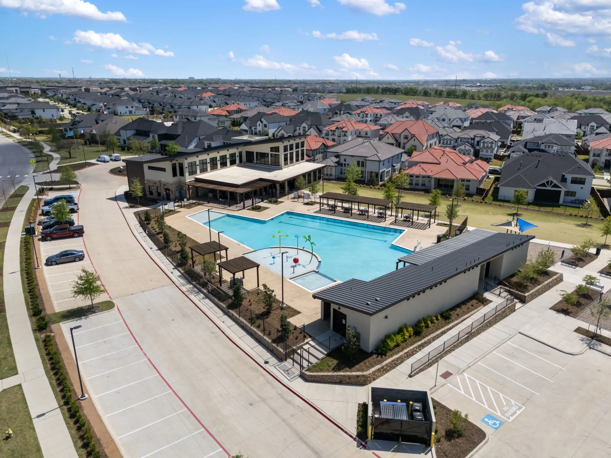 Single Family Residence For Sale in Collin County , 11432 Chepstow Crescent Court, Frisco, Texas 75035, 5 Bedroom, 3 Bathroom, 2 Garage spaces, 2,409 Sqft, built in 2024, Preowned, mls#21223027, Real Estate Agent in Frisco, Homes For Sale in Collin county, Homes For Sale in Frisco, Realtor in Frisco Texas, Real Estate Brokerage Independent Realty Texas, Luminita Cordes Realtor