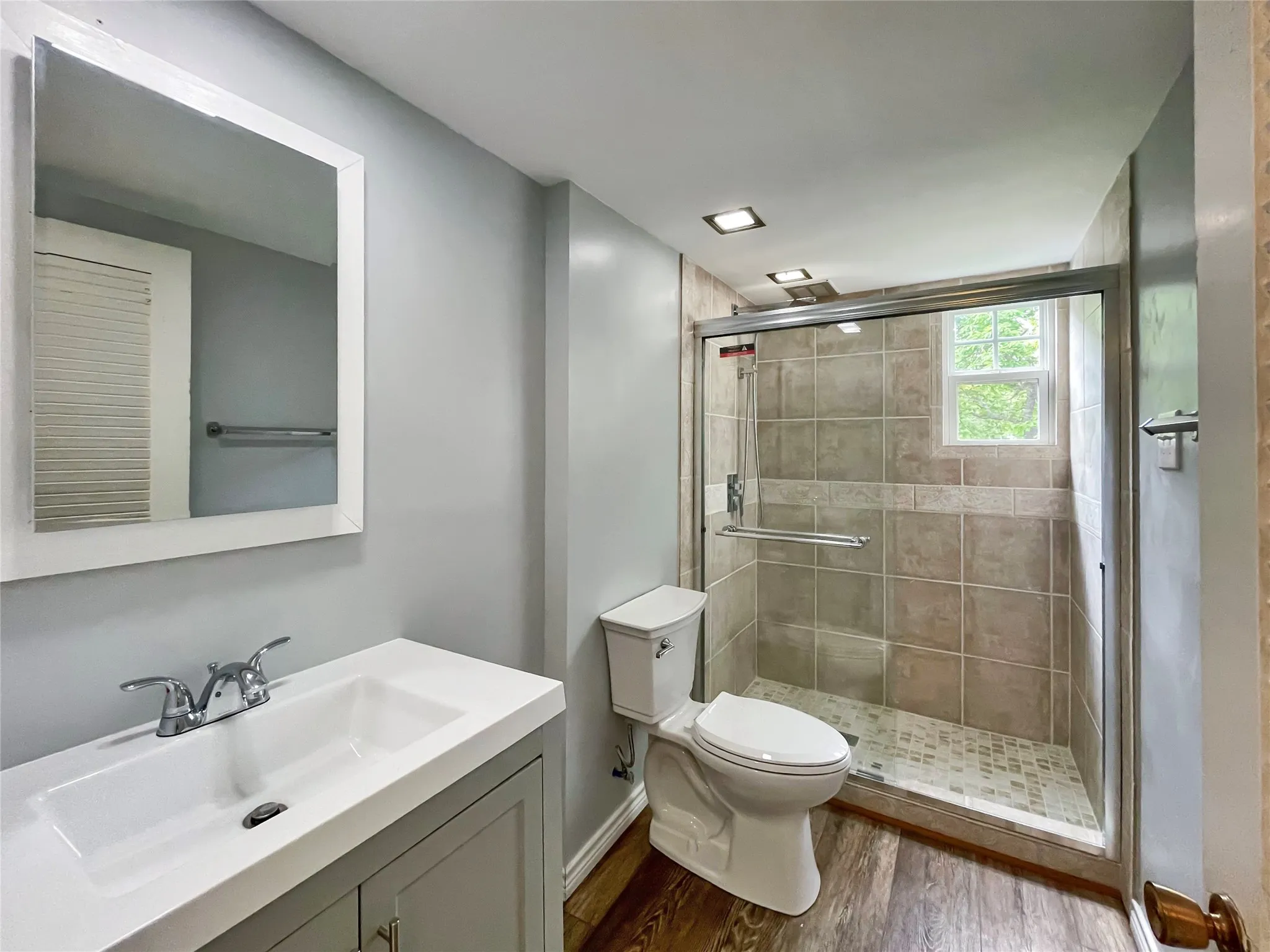 Single Family Residence For Sale in Hill County , 138 Seminole Trail, Whitney, Texas 76692, 3 Bedroom, 3 Bathroom, 1 Garage spaces, 1,746 Sqft, built in 0, mls#21240710, Real Estate Agent in Whitney, Homes For Sale in Hill county, Homes For Sale in Whitney, Realtor in Whitney Texas, Real Estate Brokerage Independent Realty Texas, Luminita Cordes Realtor
