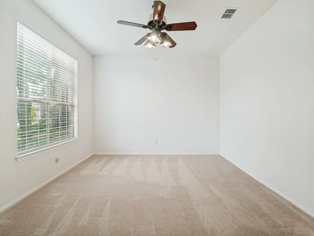 Single Family Residence For Sale in Dallas County , 4317 Sea View Drive, Garland, Texas 75043, 5 Bedroom, 4 Bathroom, 3 Garage spaces, 4,011 Sqft, built in 2004, Preowned, mls#21239172, Real Estate Agent in Garland, Homes For Sale in Dallas county, Homes For Sale in Garland, Realtor in Garland Texas, Real Estate Brokerage Independent Realty Texas, Luminita Cordes Realtor