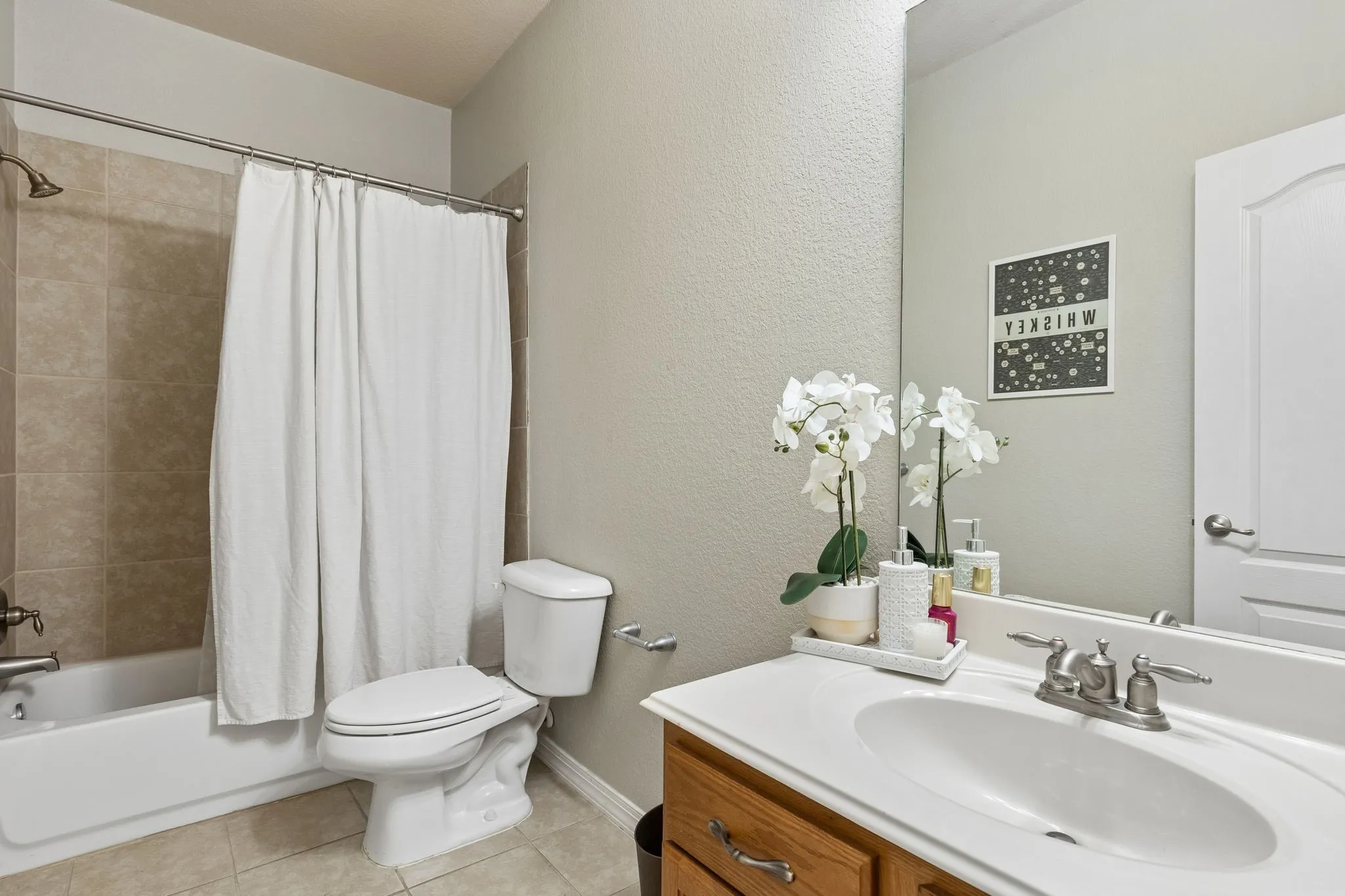 Single Family Residence For Sale in Denton County , 1717 Tahoe Trail, Prosper, Texas 75078, 3 Bedroom, 2 Bathroom, 2 Garage spaces, 1,828 Sqft, built in 2007, Preowned, mls#21240612, Real Estate Agent in Prosper, Homes For Sale in Denton county, Homes For Sale in Prosper, Realtor in Prosper Texas, Real Estate Brokerage Independent Realty Texas, Luminita Cordes Realtor