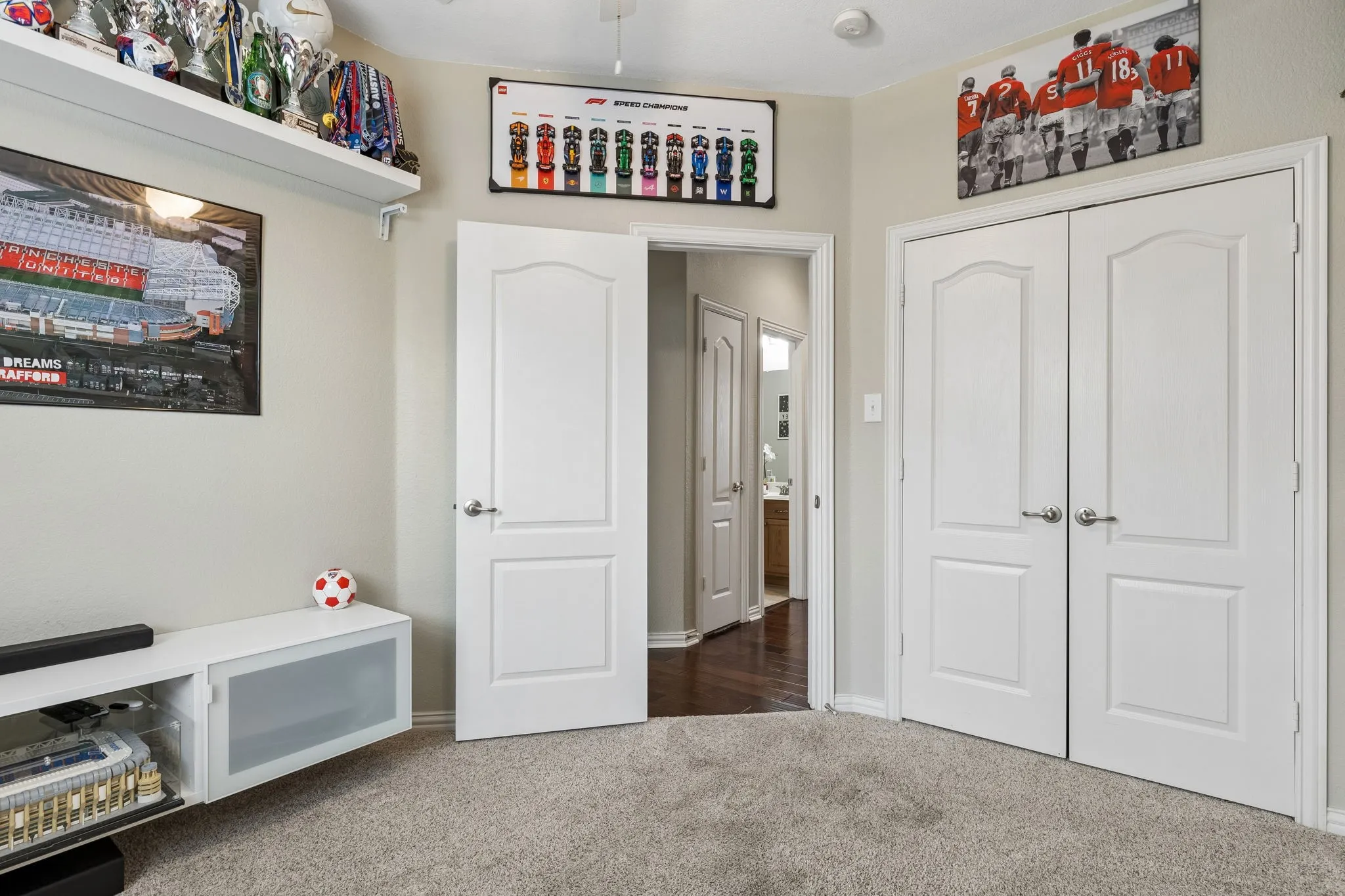 Single Family Residence For Sale in Denton County , 1717 Tahoe Trail, Prosper, Texas 75078, 3 Bedroom, 2 Bathroom, 2 Garage spaces, 1,828 Sqft, built in 2007, Preowned, mls#21240612, Real Estate Agent in Prosper, Homes For Sale in Denton county, Homes For Sale in Prosper, Realtor in Prosper Texas, Real Estate Brokerage Independent Realty Texas, Luminita Cordes Realtor