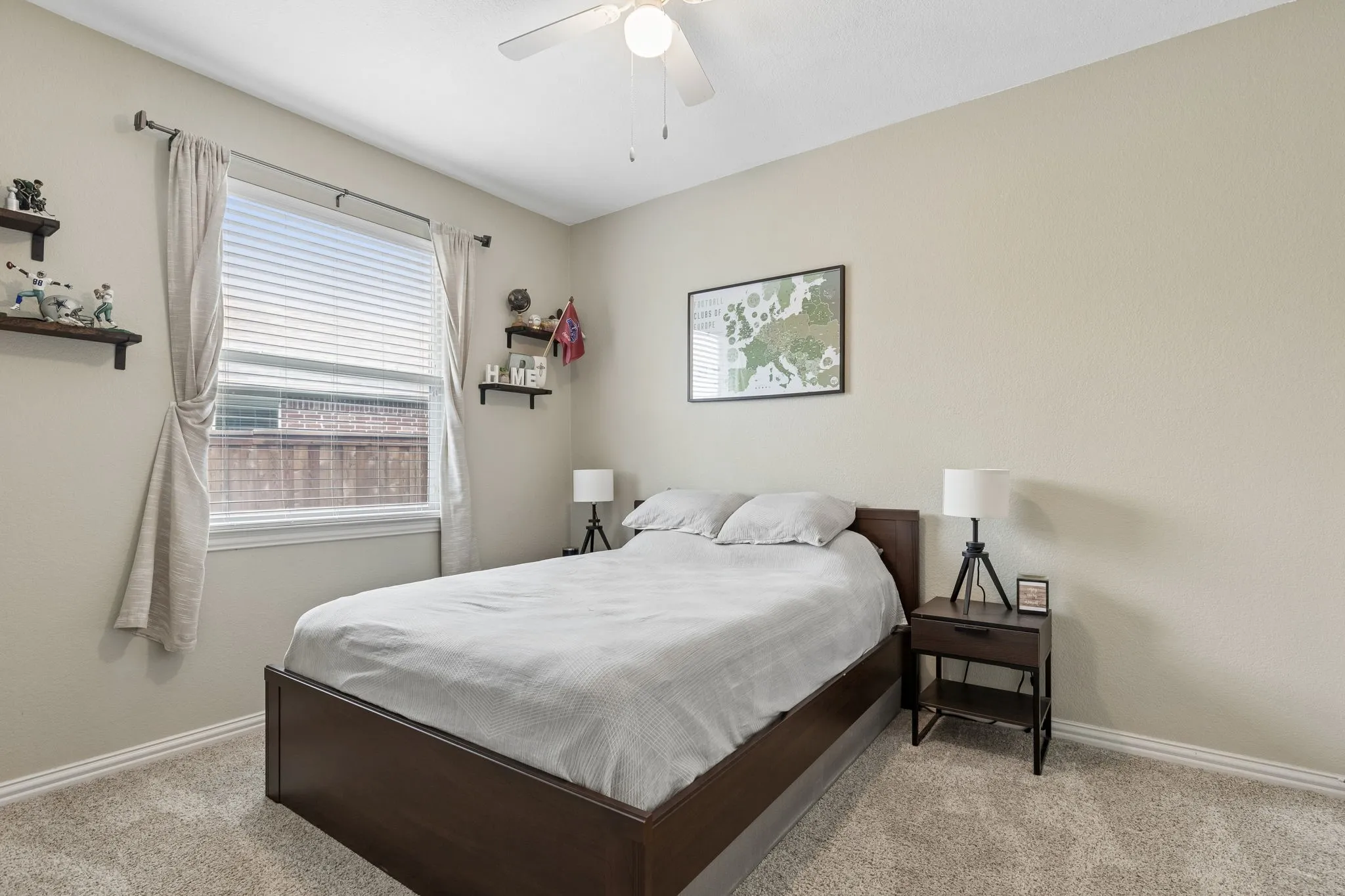 Single Family Residence For Sale in Denton County , 1717 Tahoe Trail, Prosper, Texas 75078, 3 Bedroom, 2 Bathroom, 2 Garage spaces, 1,828 Sqft, built in 2007, Preowned, mls#21240612, Real Estate Agent in Prosper, Homes For Sale in Denton county, Homes For Sale in Prosper, Realtor in Prosper Texas, Real Estate Brokerage Independent Realty Texas, Luminita Cordes Realtor