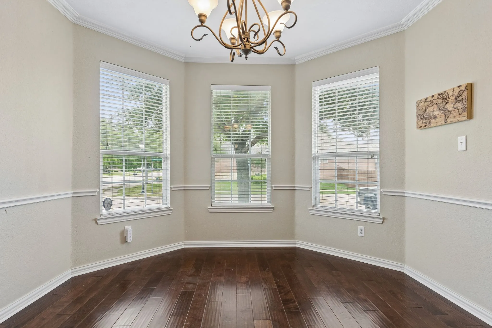 Single Family Residence For Sale in Denton County , 1717 Tahoe Trail, Prosper, Texas 75078, 3 Bedroom, 2 Bathroom, 2 Garage spaces, 1,828 Sqft, built in 2007, Preowned, mls#21240612, Real Estate Agent in Prosper, Homes For Sale in Denton county, Homes For Sale in Prosper, Realtor in Prosper Texas, Real Estate Brokerage Independent Realty Texas, Luminita Cordes Realtor