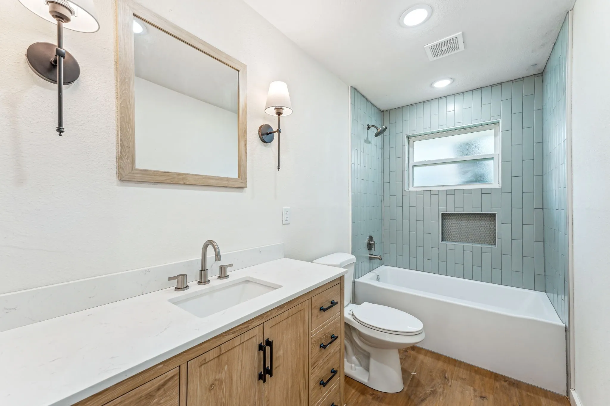 Single Family Residence For Sale in Palo Pinto County , 401 NW 32nd Street, Mineral Wells, Texas 76067, 3 Bedrooms, 2 Bathrooms, Garage spaces, 2,238 Sqft, built in 1963, Preowned, Price $320,000, mls#21240131, Real Estate Agent in Mineral Wells, Homes For Sale in Palo Pinto county, Homes For Sale in Mineral Wells, Realtor in Mineral Wells Texas, Real Estate Brokerage Independent Realty Texas, Luminita Cordes Realtor