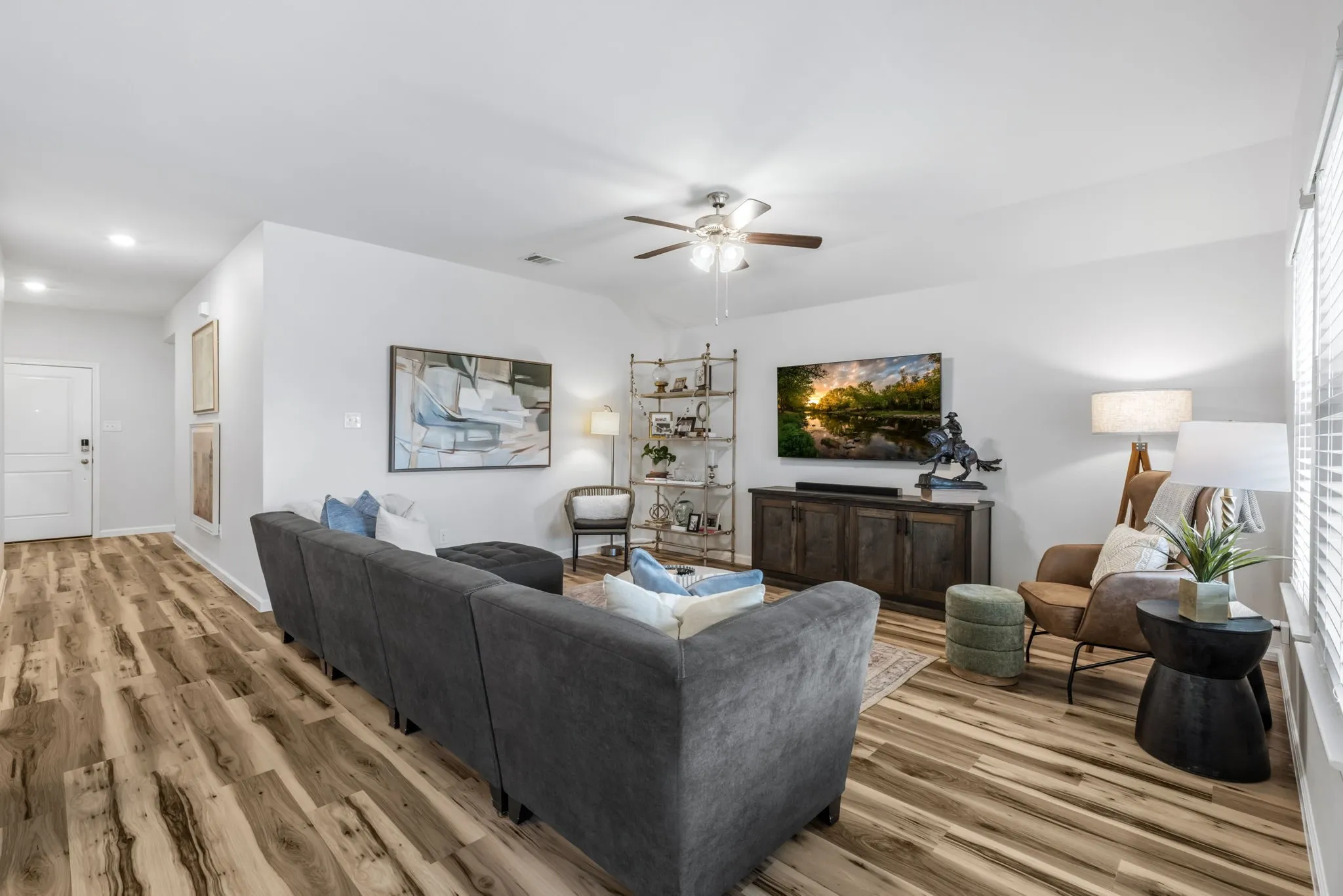 Single Family Residence For Rent in Collin County , 601 Rawhide Way, Princeton, Texas 75407, 4 Bedrooms, 2 Bathrooms, 2 Garage spaces, 1,794 Sqft, built in 2019, Preowned, Price $2,300, mls#21240882, Real Estate Agent in Princeton, Homes For Rent in Collin county, Homes For Rent in Princeton, Realtor in Princeton Texas, Real Estate Brokerage Independent Realty Texas, Luminita Cordes Realtor