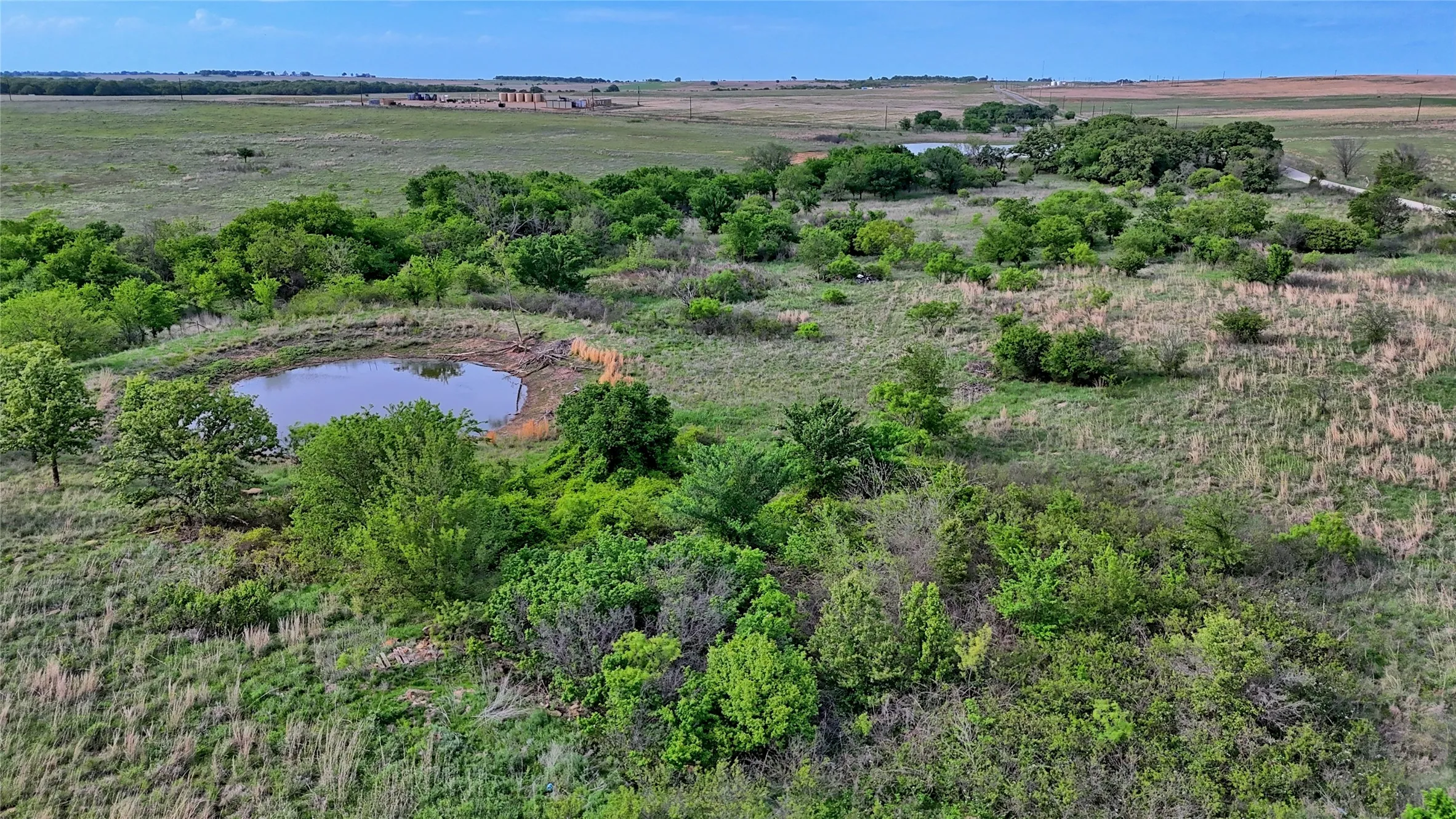 Single Family Residence For Sale in Montague County , 4316 Leona Road, Bowie, Texas 76230, 3 Bedroom, 2 Bathroom, Garage spaces, 1,860 Sqft, built in 1994, mls#21239624, Real Estate Agent in Bowie, Homes For Sale in Montague county, Homes For Sale in Bowie, Realtor in Bowie Texas, Real Estate Brokerage Independent Realty Texas, Luminita Cordes Realtor