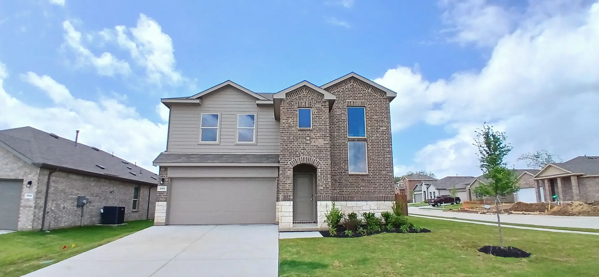 Single Family Residence For Sale in Johnson County , 300 PERK Street, Keene, Texas 76059, 4 Bedroom, 3 Bathroom, 2 Garage spaces, 2,231 Sqft, built in 2026, New Construction - Complete, mls#21240330, Real Estate Agent in Keene, Homes For Sale in Johnson county, Homes For Sale in Keene, Realtor in Keene Texas, Real Estate Brokerage Independent Realty Texas, Luminita Cordes Realtor