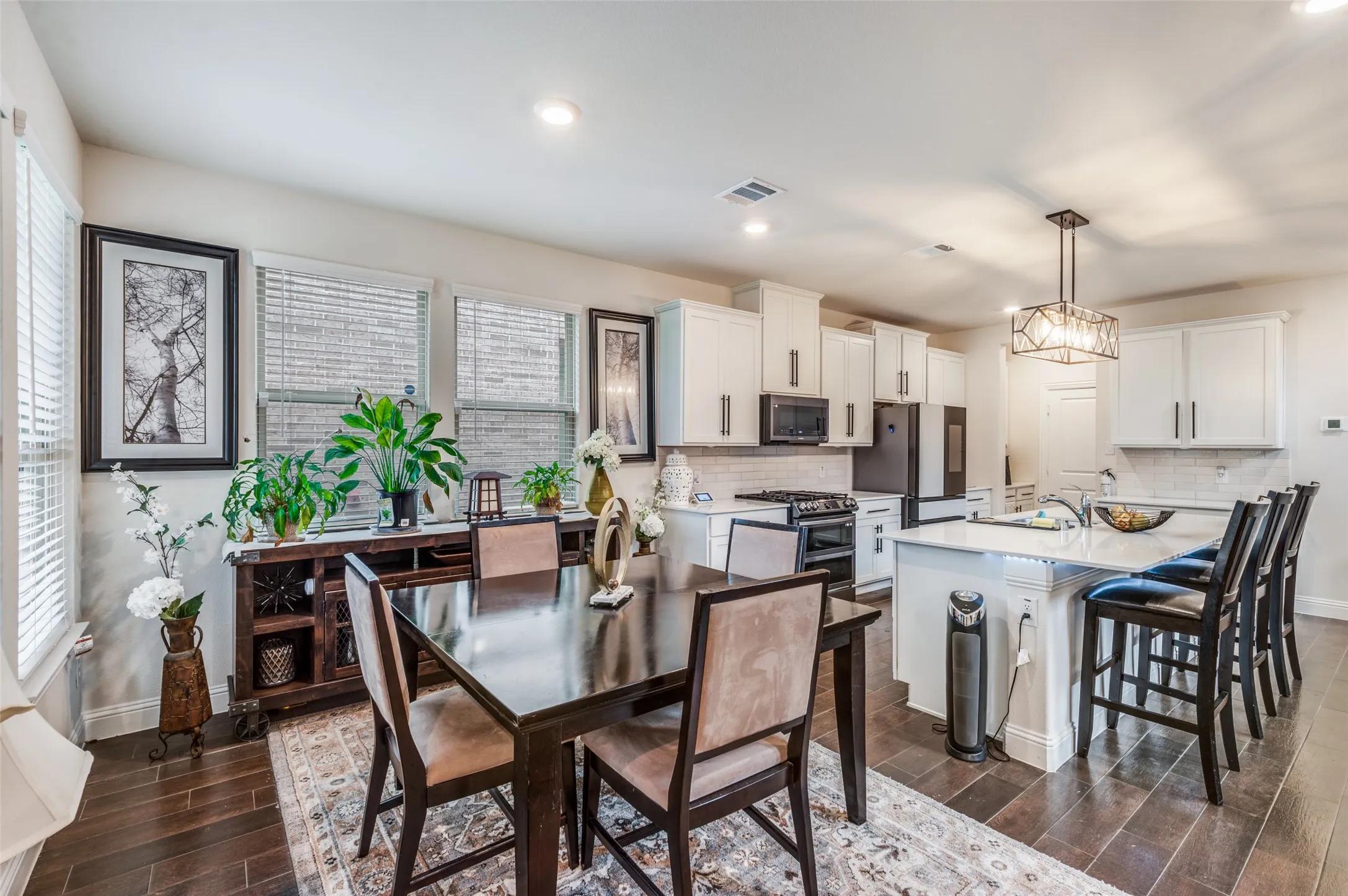 Single Family Residence For Sale in Denton County , 1745 Elise Lane, Little Elm, Texas 76227, 4 Bedroom, 3 Bathroom, 2 Garage spaces, 2,235 Sqft, built in 2022, mls#21239533, Real Estate Agent in Little Elm, Homes For Sale in Denton county, Homes For Sale in Little Elm, Realtor in Little Elm Texas, Real Estate Brokerage Independent Realty Texas, Luminita Cordes Realtor