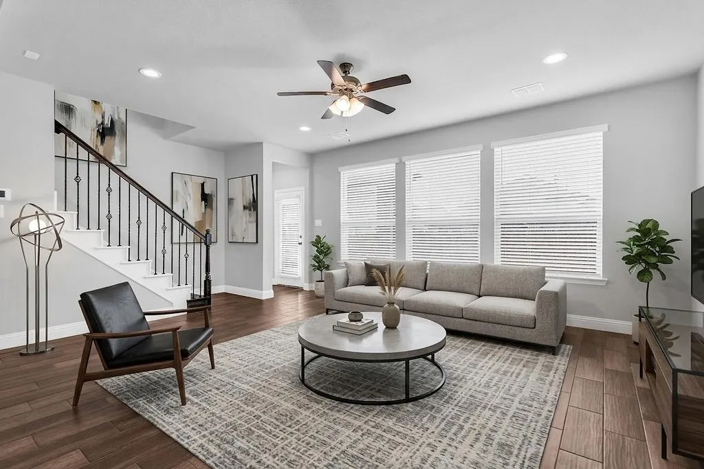 Single Family Residence For Sale in Tarrant County , 3732 Trillium Drive, Fort Worth, Texas 76244, 4 Bedroom, 3 Bathroom, 2 Garage spaces, 2,866 Sqft, built in 2021, Preowned, mls#21239094, Real Estate Agent in Fort Worth, Homes For Sale in Tarrant county, Homes For Sale in Fort Worth, Realtor in Fort Worth Texas, Real Estate Brokerage Independent Realty Texas, Luminita Cordes Realtor