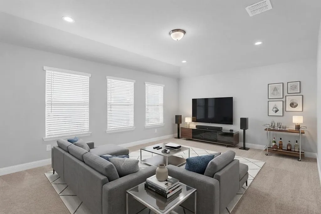 Single Family Residence For Sale in Tarrant County , 3732 Trillium Drive, Fort Worth, Texas 76244, 4 Bedroom, 3 Bathroom, 2 Garage spaces, 2,866 Sqft, built in 2021, Preowned, mls#21239094, Real Estate Agent in Fort Worth, Homes For Sale in Tarrant county, Homes For Sale in Fort Worth, Realtor in Fort Worth Texas, Real Estate Brokerage Independent Realty Texas, Luminita Cordes Realtor