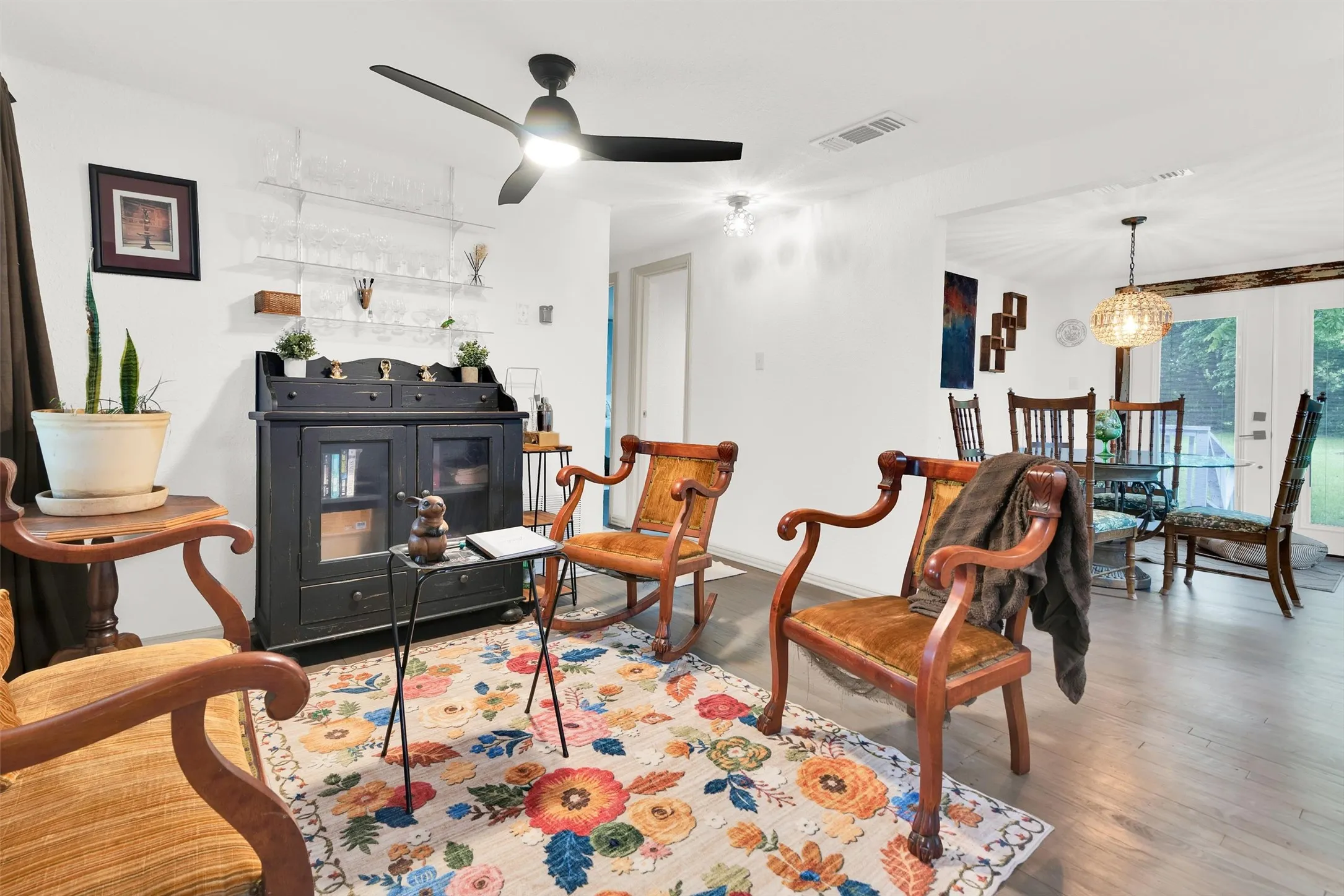 Single Family Residence For Sale in Collin County , 8546 County Road 500, Blue Ridge, Texas 75424, 4 Bedroom, 2 Bathroom, Garage spaces, 1,296 Sqft, built in 1985, mls#21241095, Real Estate Agent in Blue Ridge, Homes For Sale in Collin county, Homes For Sale in Blue Ridge, Realtor in Blue Ridge Texas, Real Estate Brokerage Independent Realty Texas, Luminita Cordes Realtor