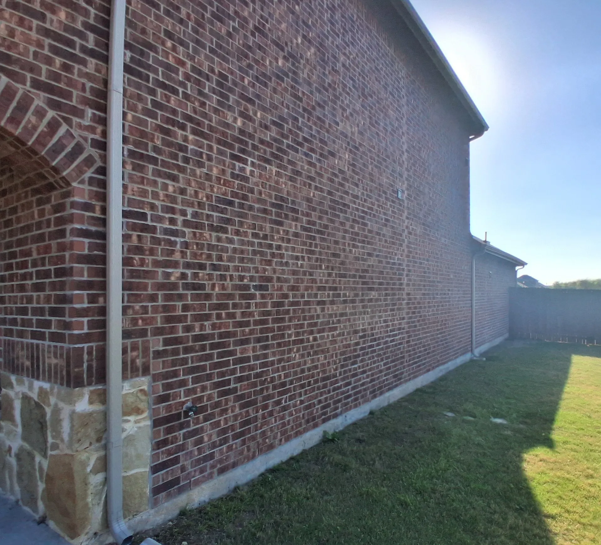 Single Family Residence For Sale in Hunt County , 223 Fieldtrail, Caddo Mills, Texas 75135, 4 Bedroom, 3 Bathroom, 2 Garage spaces, 2,329 Sqft, built in 2023, Preowned, mls#21237533, Real Estate Agent in Caddo Mills, Homes For Sale in Hunt county, Homes For Sale in Caddo Mills, Realtor in Caddo Mills Texas, Real Estate Brokerage Independent Realty Texas, Luminita Cordes Realtor