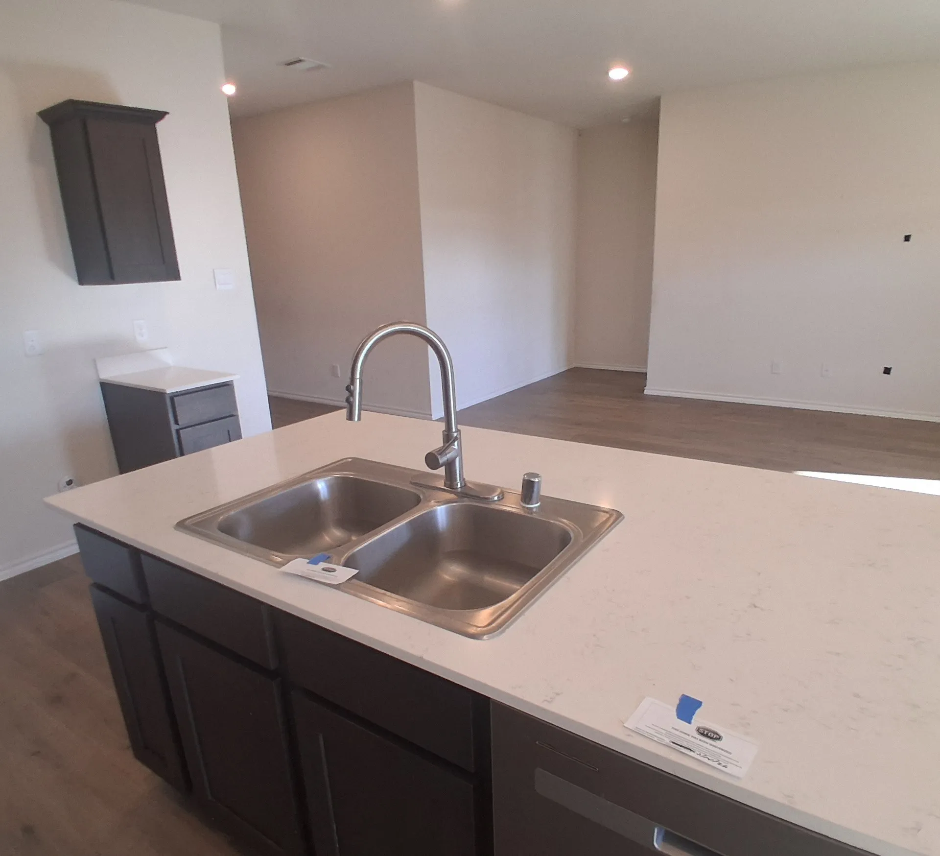 Single Family Residence For Sale in Hunt County , 223 Fieldtrail, Caddo Mills, Texas 75135, 4 Bedroom, 3 Bathroom, 2 Garage spaces, 2,329 Sqft, built in 2023, Preowned, mls#21237533, Real Estate Agent in Caddo Mills, Homes For Sale in Hunt county, Homes For Sale in Caddo Mills, Realtor in Caddo Mills Texas, Real Estate Brokerage Independent Realty Texas, Luminita Cordes Realtor