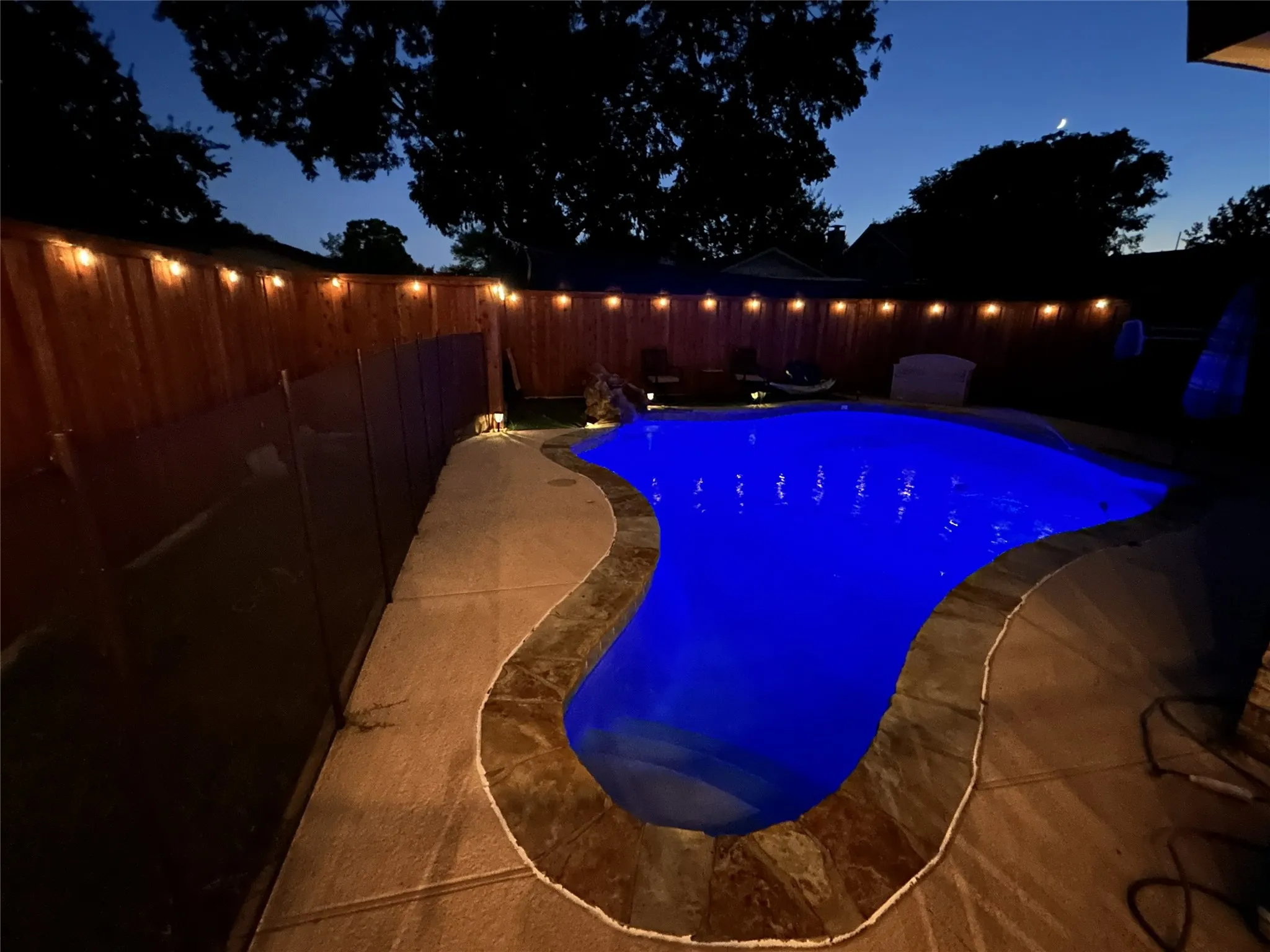 Single Family Residence For Sale in Dallas County , 1508 Panola Drive, Mesquite, Texas 75150, 4 Bedroom, 2 Bathroom, 2 Garage spaces, 1,908 Sqft, built in 1985, Preowned, mls#21232086, Real Estate Agent in Mesquite, Homes For Sale in Dallas county, Homes For Sale in Mesquite, Realtor in Mesquite Texas, Real Estate Brokerage Independent Realty Texas, Luminita Cordes Realtor