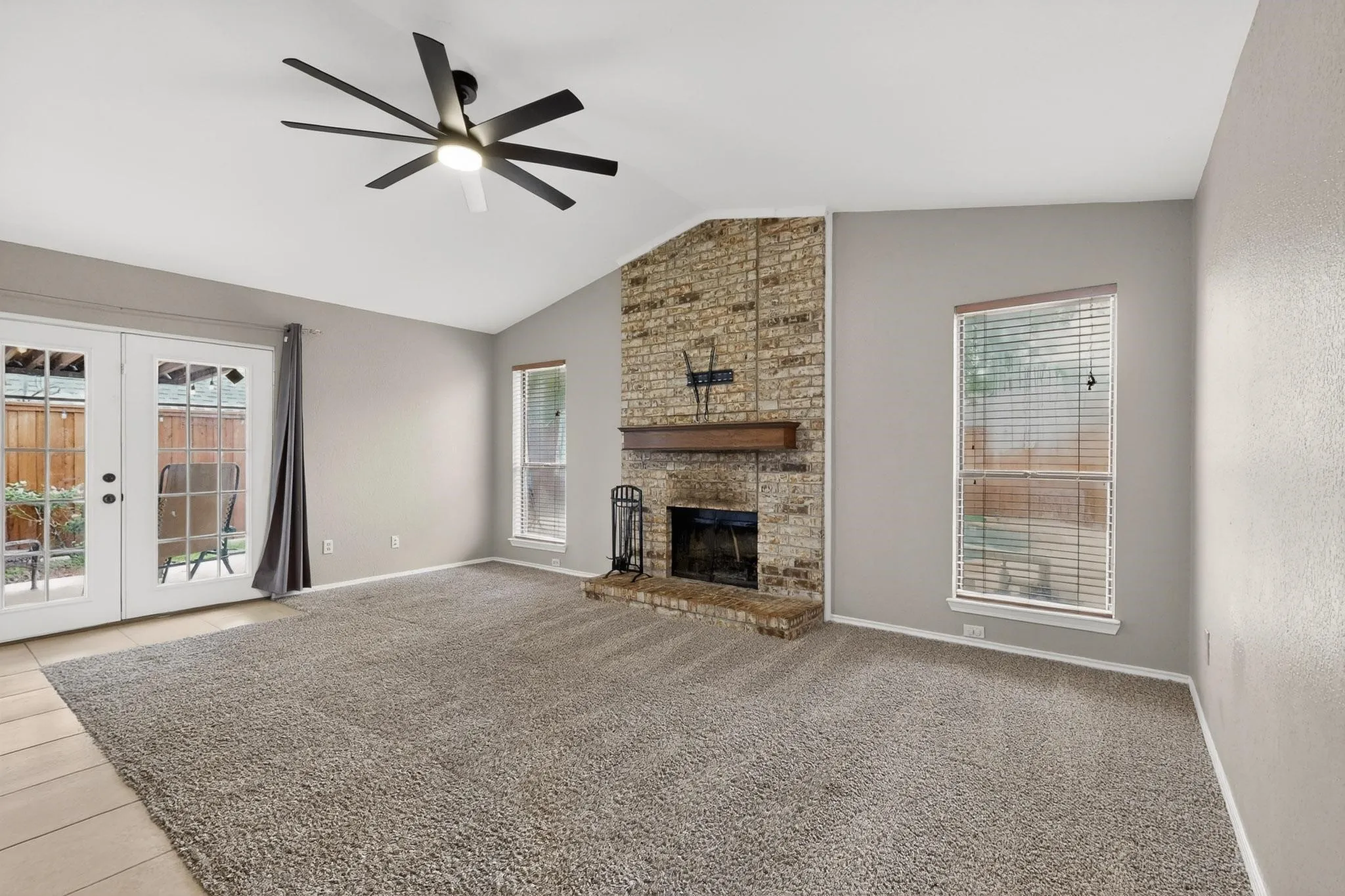 Single Family Residence For Sale in Dallas County , 1508 Panola Drive, Mesquite, Texas 75150, 4 Bedroom, 2 Bathroom, 2 Garage spaces, 1,908 Sqft, built in 1985, Preowned, mls#21232086, Real Estate Agent in Mesquite, Homes For Sale in Dallas county, Homes For Sale in Mesquite, Realtor in Mesquite Texas, Real Estate Brokerage Independent Realty Texas, Luminita Cordes Realtor