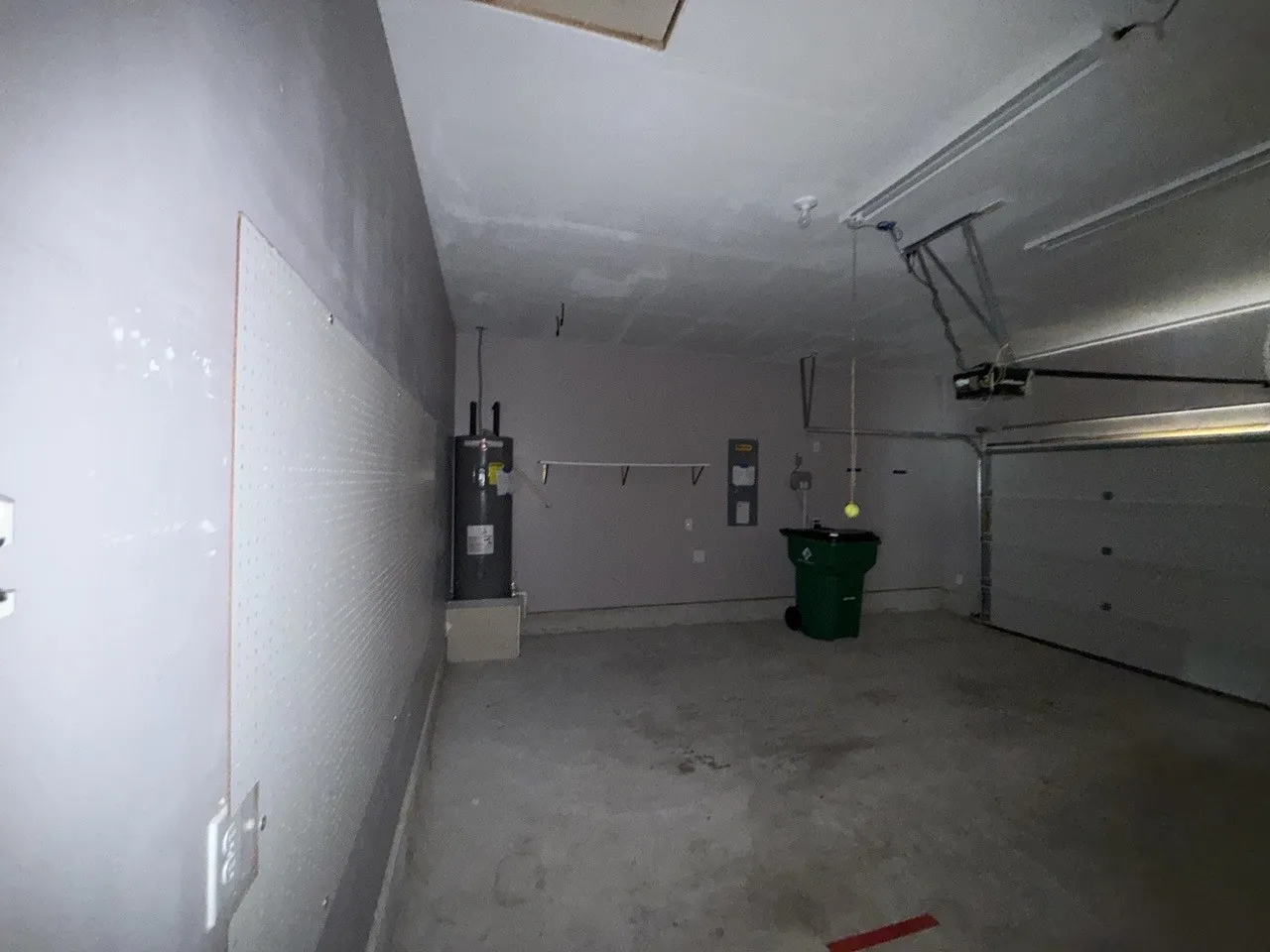 Single Family Residence For Sale in Kaufman County , 4109 Kettlewood Court, Forney, Texas 75126, 3 Bedroom, 2 Bathroom, 2 Garage spaces, 1,774 Sqft, built in 2019, mls#21237601, Real Estate Agent in Forney, Homes For Sale in Kaufman county, Homes For Sale in Forney, Realtor in Forney Texas, Real Estate Brokerage Independent Realty Texas, Luminita Cordes Realtor