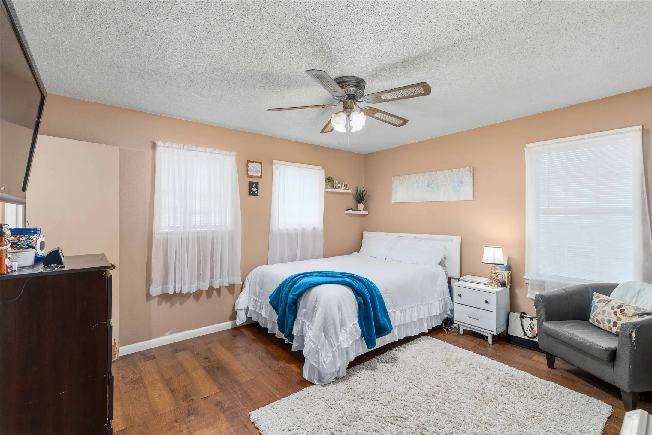 Single Family Residence For Sale in Brown County , 204 Sunnydale Drive, Early, Texas 76802, 6 Bedroom, 4 Bathroom, Garage spaces, 2,960 Sqft, built in 1962, Preowned, mls#21241224, Real Estate Agent in Early, Homes For Sale in Brown county, Homes For Sale in Early, Realtor in Early Texas, Real Estate Brokerage Independent Realty Texas, Luminita Cordes Realtor