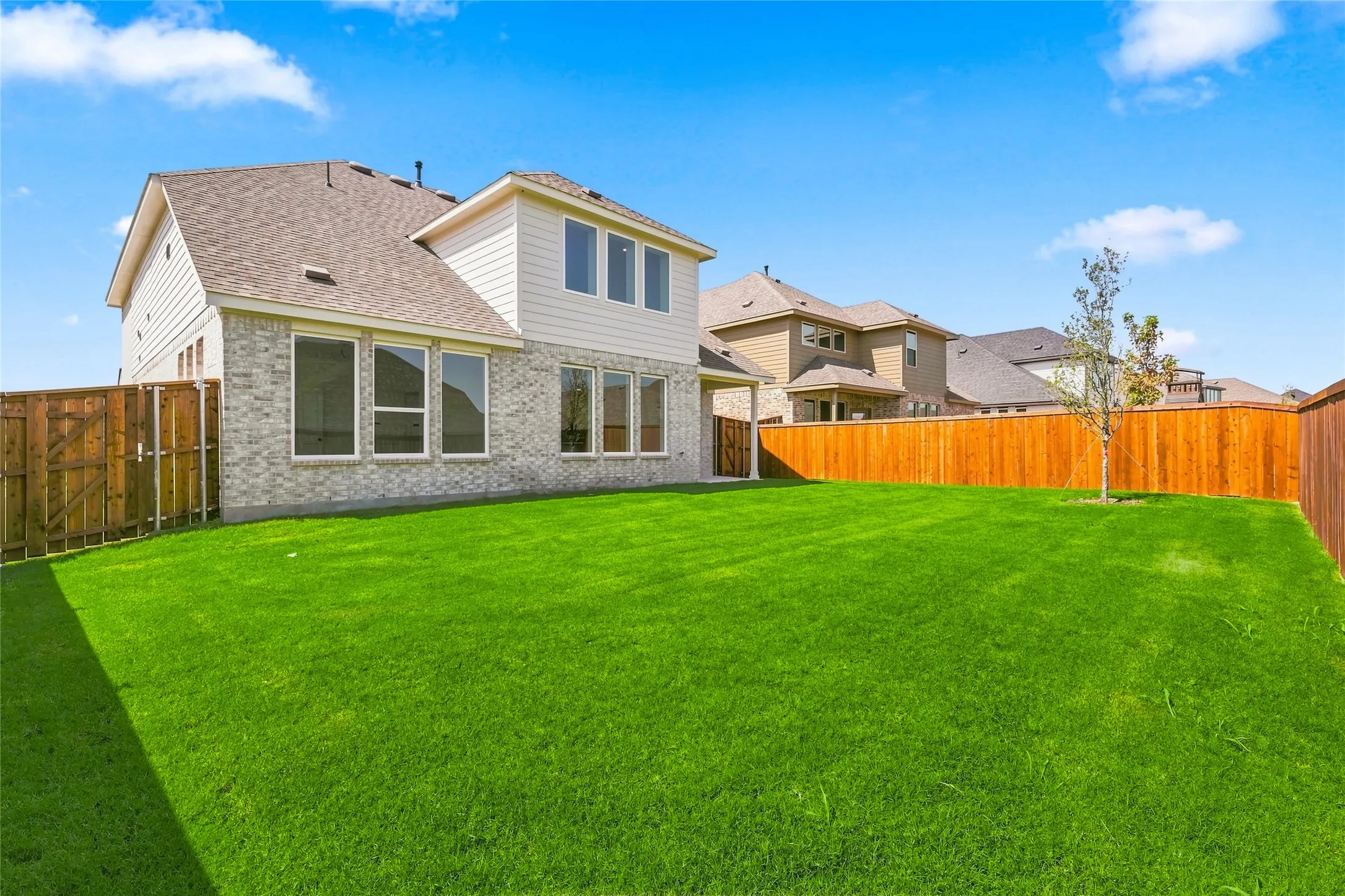 Single Family Residence For Sale in Collin County , 1325 Staffords Point Lane, Anna, Texas 75409, 4 Bedroom, 3 Bathroom, 2 Garage spaces, 2,632 Sqft, built in 2026, New Construction - Incomplete, mls#21236118, Real Estate Agent in Anna, Homes For Sale in Collin county, Homes For Sale in Anna, Realtor in Anna Texas, Real Estate Brokerage Independent Realty Texas, Luminita Cordes Realtor