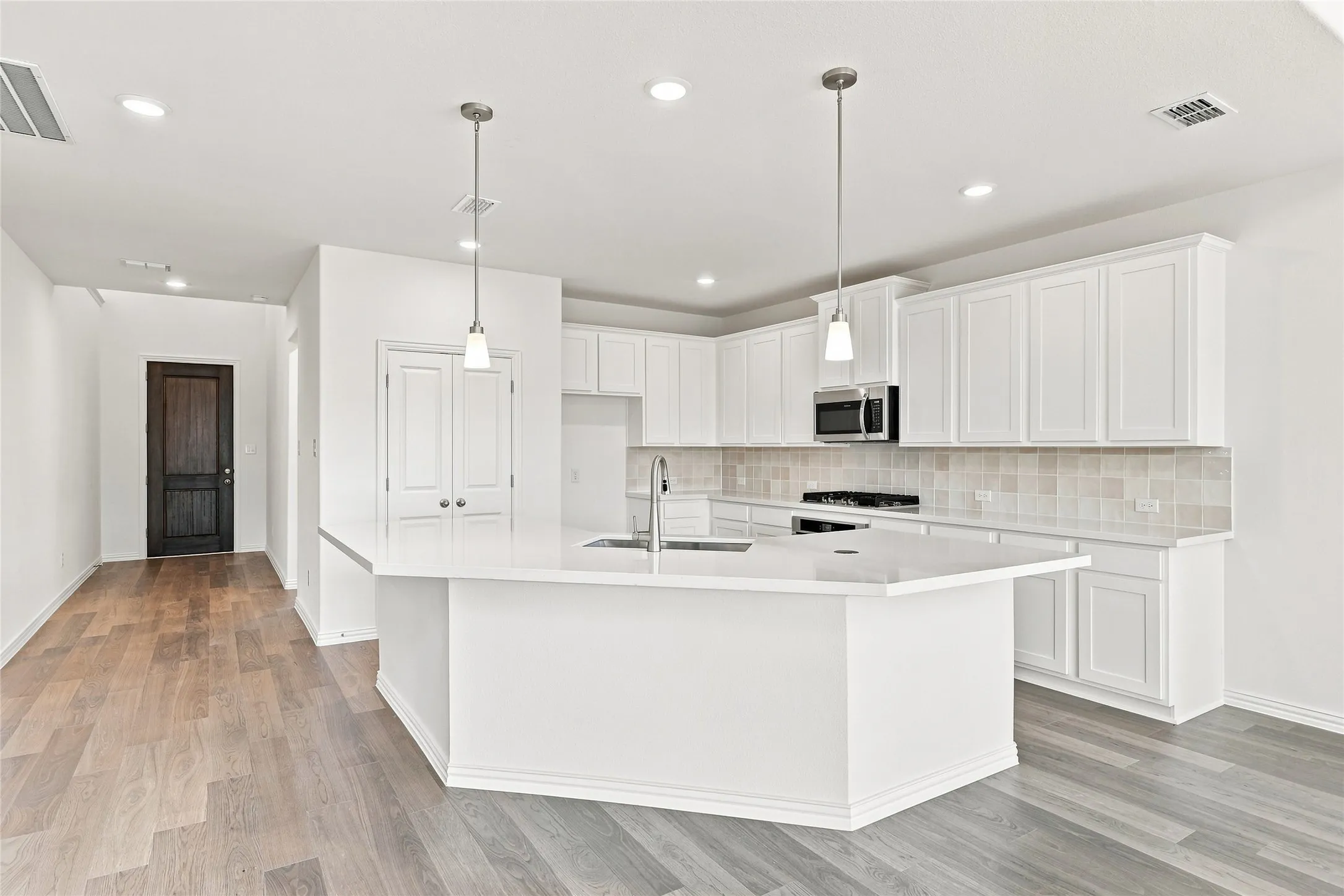 Single Family Residence For Sale in Collin County , 1325 Staffords Point Lane, Anna, Texas 75409, 4 Bedroom, 3 Bathroom, 2 Garage spaces, 2,632 Sqft, built in 2026, New Construction - Incomplete, mls#21236118, Real Estate Agent in Anna, Homes For Sale in Collin county, Homes For Sale in Anna, Realtor in Anna Texas, Real Estate Brokerage Independent Realty Texas, Luminita Cordes Realtor