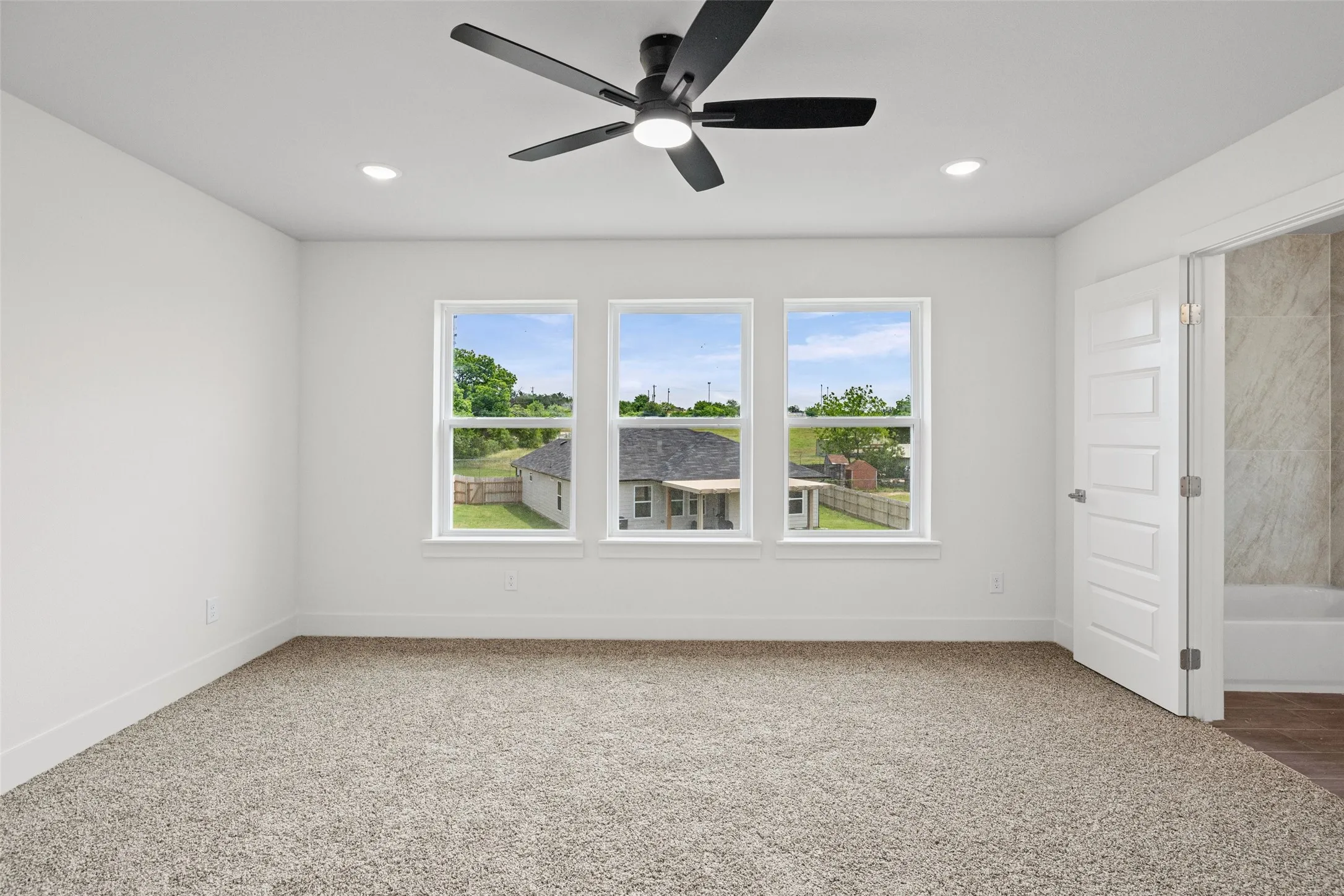 Single Family Residence For Sale in Hood County , 702 Perkins Court, Granbury, Texas 76048, 3 Bedroom, 3 Bathroom, 2 Garage spaces, 1,753 Sqft, built in 2026, mls#21241313, Real Estate Agent in Granbury, Homes For Sale in Hood county, Homes For Sale in Granbury, Realtor in Granbury Texas, Real Estate Brokerage Independent Realty Texas, Luminita Cordes Realtor