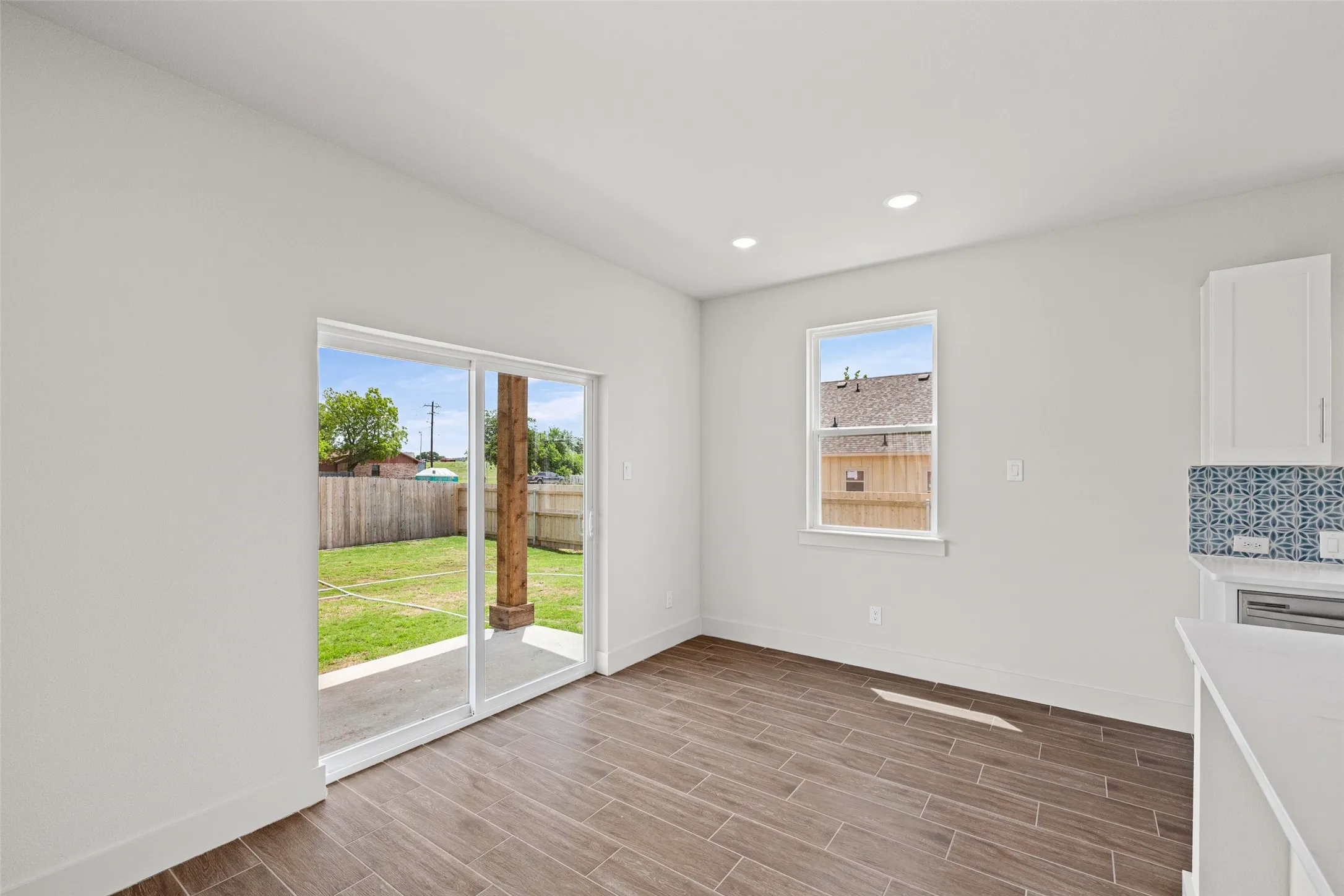 Single Family Residence For Sale in Hood County , 702 Perkins Court, Granbury, Texas 76048, 3 Bedroom, 3 Bathroom, 2 Garage spaces, 1,753 Sqft, built in 2026, mls#21241313, Real Estate Agent in Granbury, Homes For Sale in Hood county, Homes For Sale in Granbury, Realtor in Granbury Texas, Real Estate Brokerage Independent Realty Texas, Luminita Cordes Realtor