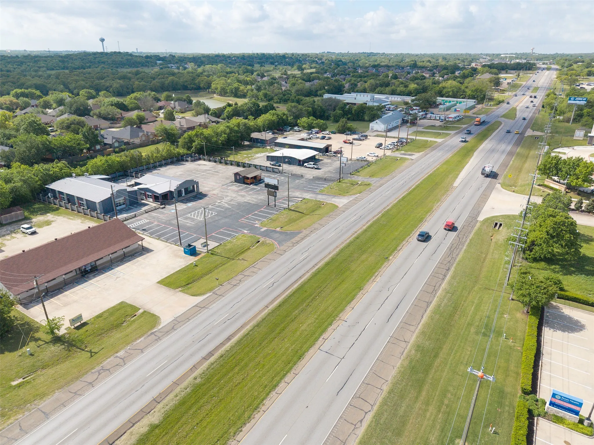 Business For Rent in Johnson County , 2795 Wilshire Boulevard, Burleson, Texas 76028, 0, 0, Garage spaces, 5,340 Sqft, built in 1992, Preowned, mls#21240907, Real Estate Agent in Burleson, Homes For Rent in Johnson county, Homes For Rent in Burleson, Realtor in Burleson Texas, Real Estate Brokerage Independent Realty Texas, Luminita Cordes Realtor