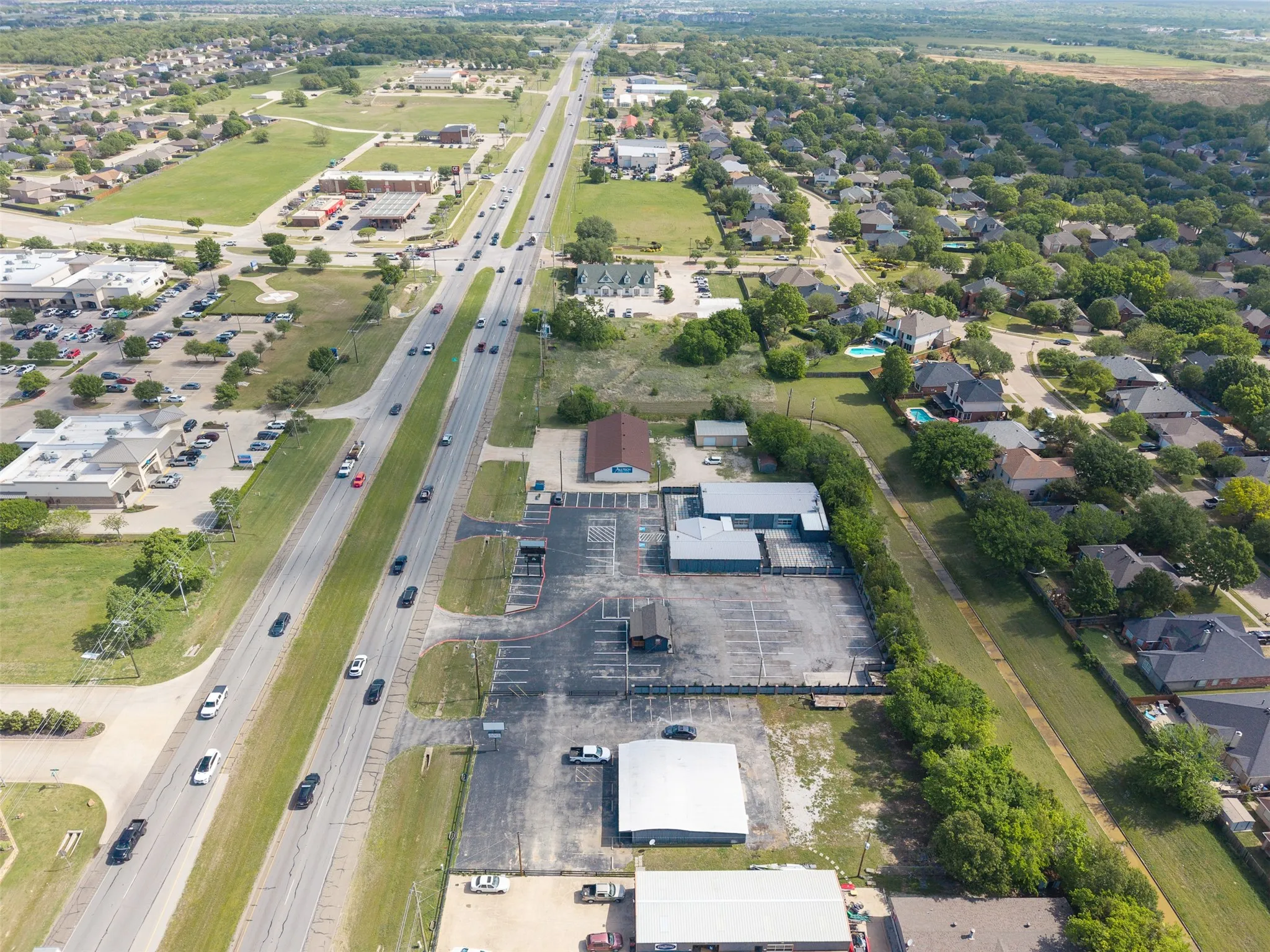 Business For Rent in Johnson County , 2795 Wilshire Boulevard, Burleson, Texas 76028, 0, 0, Garage spaces, 5,340 Sqft, built in 1992, Preowned, mls#21240907, Real Estate Agent in Burleson, Homes For Rent in Johnson county, Homes For Rent in Burleson, Realtor in Burleson Texas, Real Estate Brokerage Independent Realty Texas, Luminita Cordes Realtor