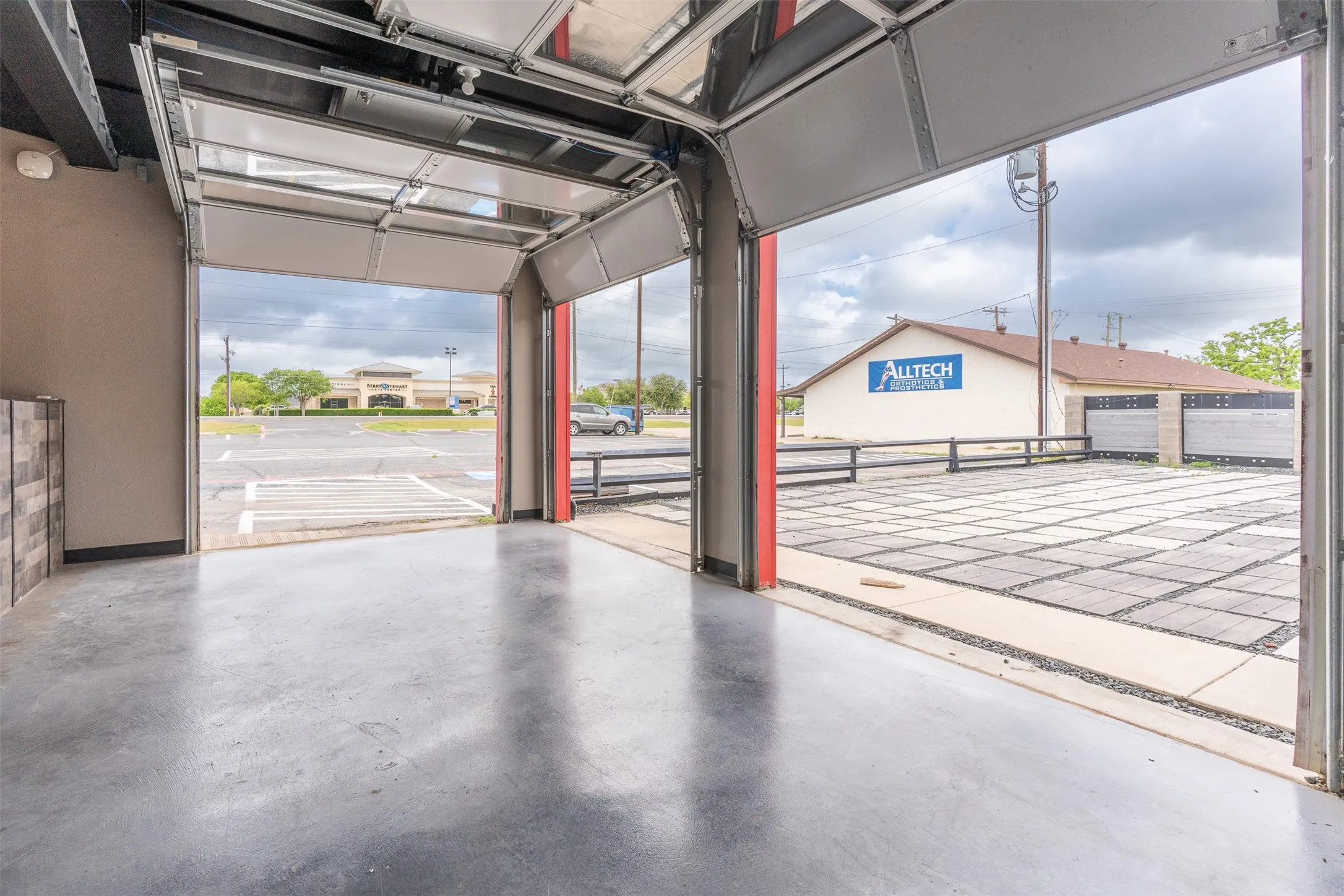 Business For Rent in Johnson County , 2795 Wilshire Boulevard, Burleson, Texas 76028, 0, 0, Garage spaces, 5,340 Sqft, built in 1992, Preowned, mls#21240907, Real Estate Agent in Burleson, Homes For Rent in Johnson county, Homes For Rent in Burleson, Realtor in Burleson Texas, Real Estate Brokerage Independent Realty Texas, Luminita Cordes Realtor