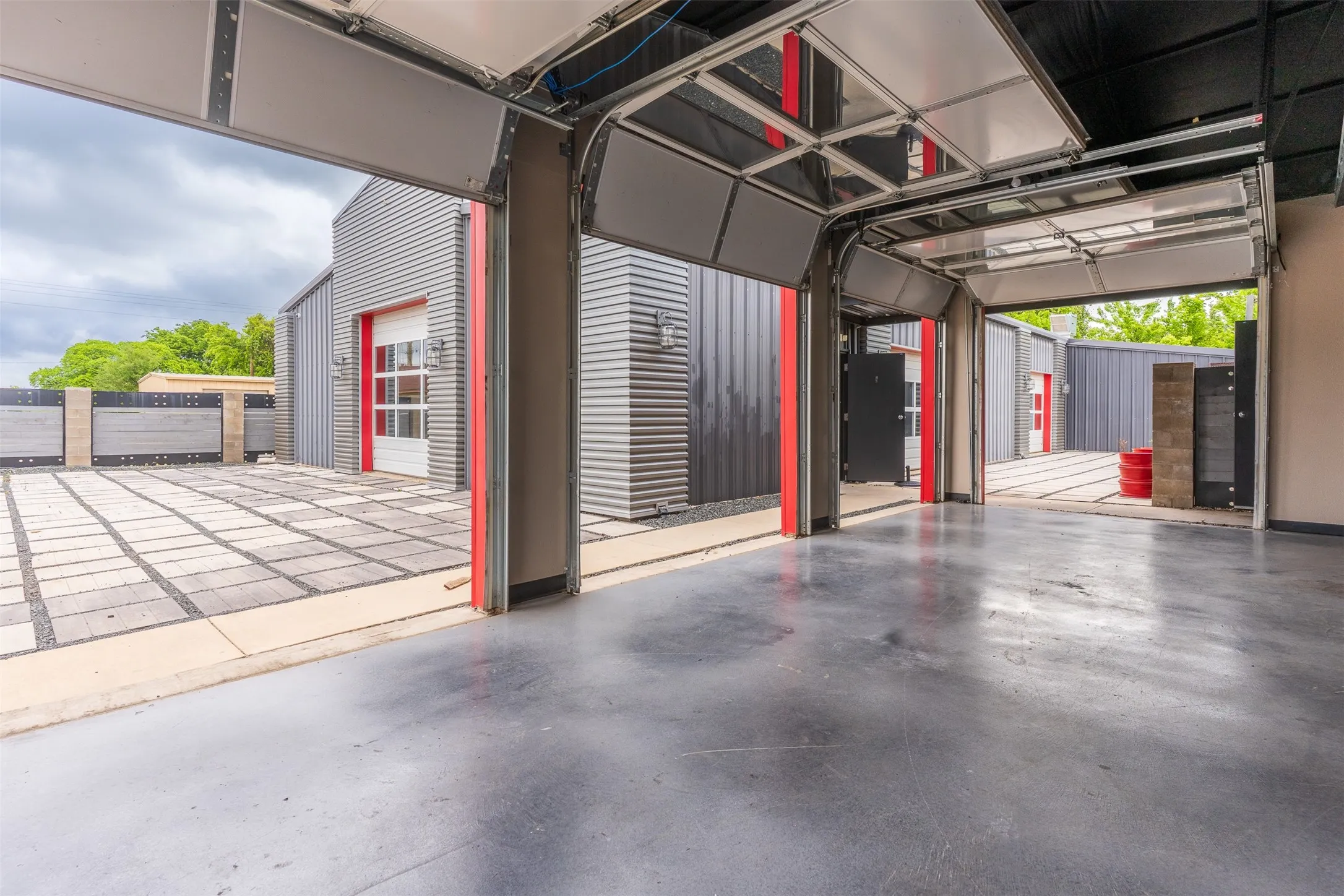 Business For Rent in Johnson County , 2795 Wilshire Boulevard, Burleson, Texas 76028, 0, 0, Garage spaces, 5,340 Sqft, built in 1992, Preowned, mls#21240907, Real Estate Agent in Burleson, Homes For Rent in Johnson county, Homes For Rent in Burleson, Realtor in Burleson Texas, Real Estate Brokerage Independent Realty Texas, Luminita Cordes Realtor