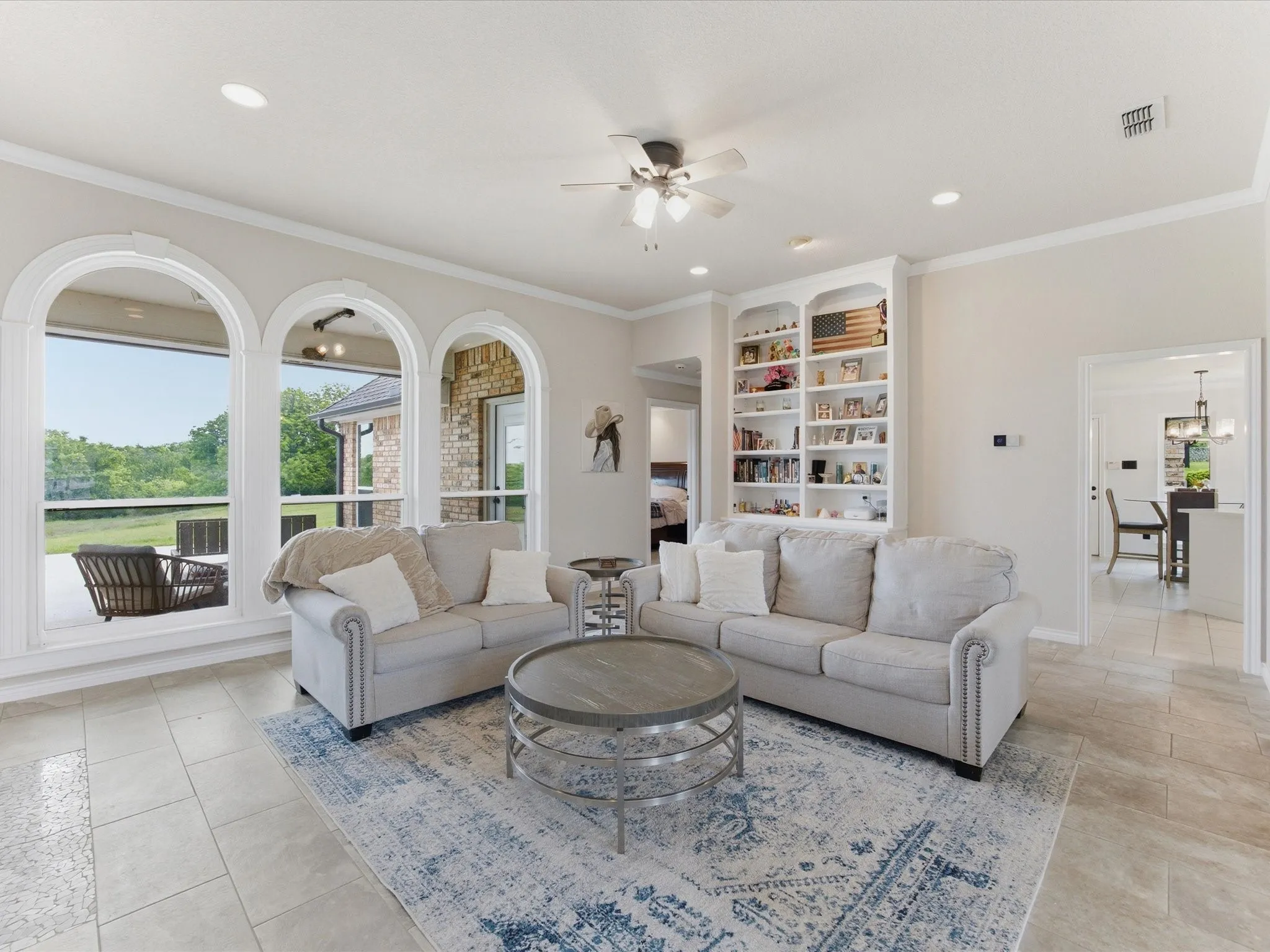 Single Family Residence For Sale in Wise County , 104 Marina Del Ray, Bridgeport, Texas 76426, 4 Bedroom, 3 Bathroom, 3 Garage spaces, 2,587 Sqft, built in 1996, mls#21241017, Real Estate Agent in Bridgeport, Homes For Sale in Wise county, Homes For Sale in Bridgeport, Realtor in Bridgeport Texas, Real Estate Brokerage Independent Realty Texas, Luminita Cordes Realtor