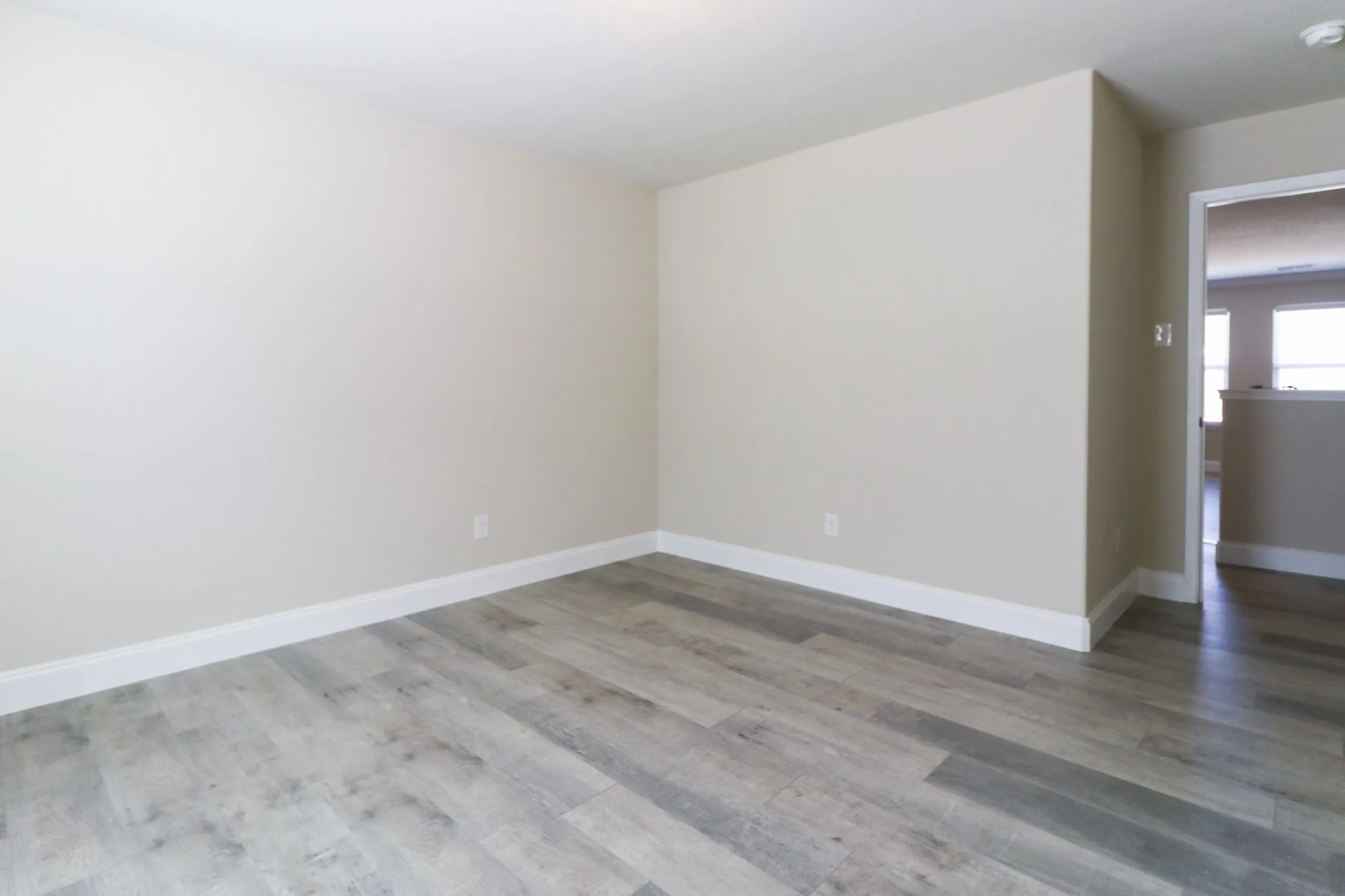 Single Family Residence For Sale in Denton County , 9160 Cranston Court, Providence Village, Texas 76227, 4 Bedrooms, 4 Bathrooms, 2 Garage spaces, 3,206 Sqft, built in 2016, Preowned, Price $425,000, mls#21239940, Real Estate Agent in Providence Village, Homes For Sale in Denton county, Homes For Sale in Providence Village, Realtor in Providence Village Texas, Real Estate Brokerage Independent Realty Texas, Luminita Cordes Realtor