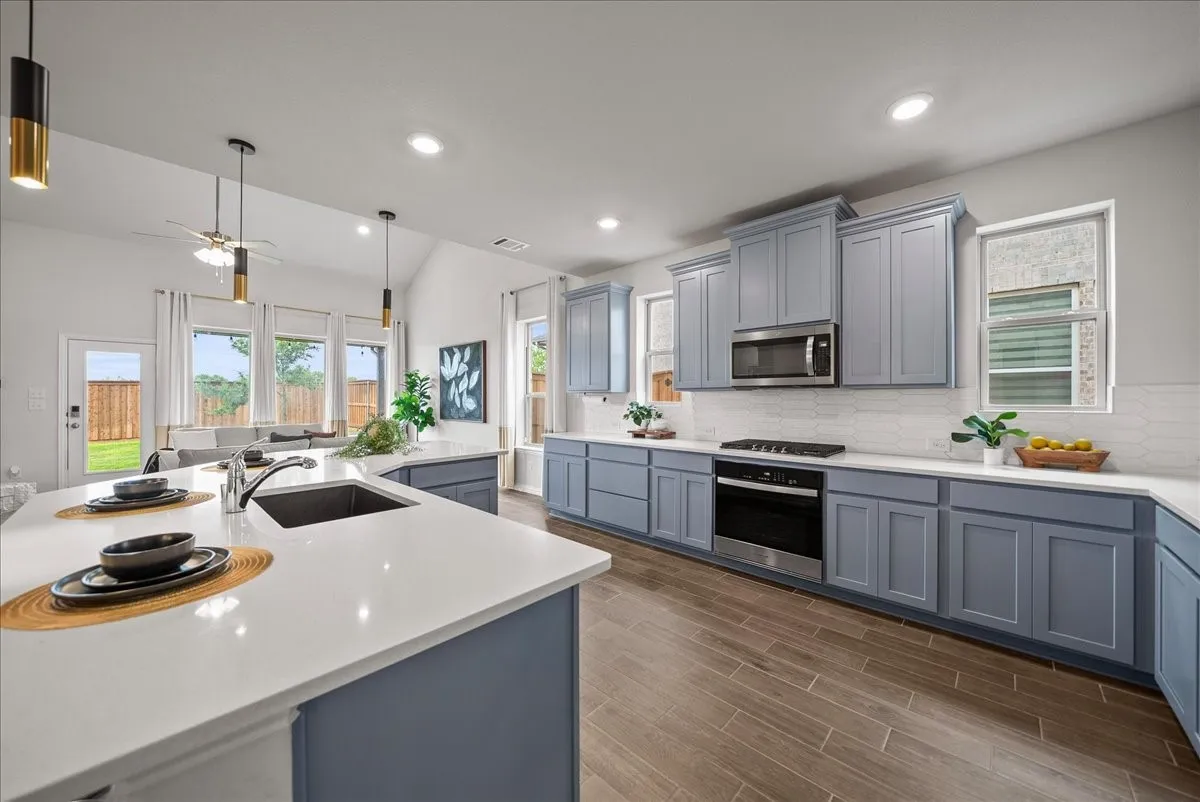 Single Family Residence For Sale in Denton County , 449 Willowmore Drive, Little Elm, Texas 75068, 3 Bedroom, 3 Bathroom, 2 Garage spaces, 3,690 Sqft, built in 2024, Preowned, mls#21208951, Real Estate Agent in Little Elm, Homes For Sale in Denton county, Homes For Sale in Little Elm, Realtor in Little Elm Texas, Real Estate Brokerage Independent Realty Texas, Luminita Cordes Realtor