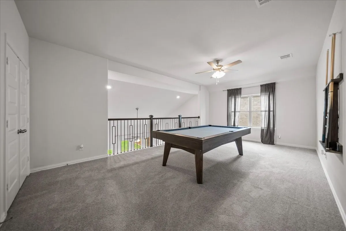 Single Family Residence For Sale in Denton County , 449 Willowmore Drive, Little Elm, Texas 75068, 3 Bedroom, 3 Bathroom, 2 Garage spaces, 3,690 Sqft, built in 2024, Preowned, mls#21208951, Real Estate Agent in Little Elm, Homes For Sale in Denton county, Homes For Sale in Little Elm, Realtor in Little Elm Texas, Real Estate Brokerage Independent Realty Texas, Luminita Cordes Realtor