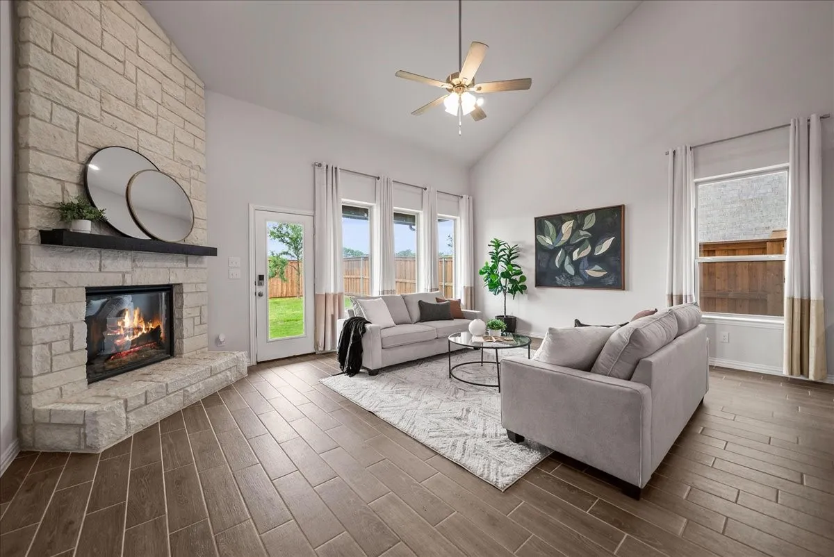 Single Family Residence For Sale in Denton County , 449 Willowmore Drive, Little Elm, Texas 75068, 3 Bedroom, 3 Bathroom, 2 Garage spaces, 3,690 Sqft, built in 2024, Preowned, mls#21208951, Real Estate Agent in Little Elm, Homes For Sale in Denton county, Homes For Sale in Little Elm, Realtor in Little Elm Texas, Real Estate Brokerage Independent Realty Texas, Luminita Cordes Realtor