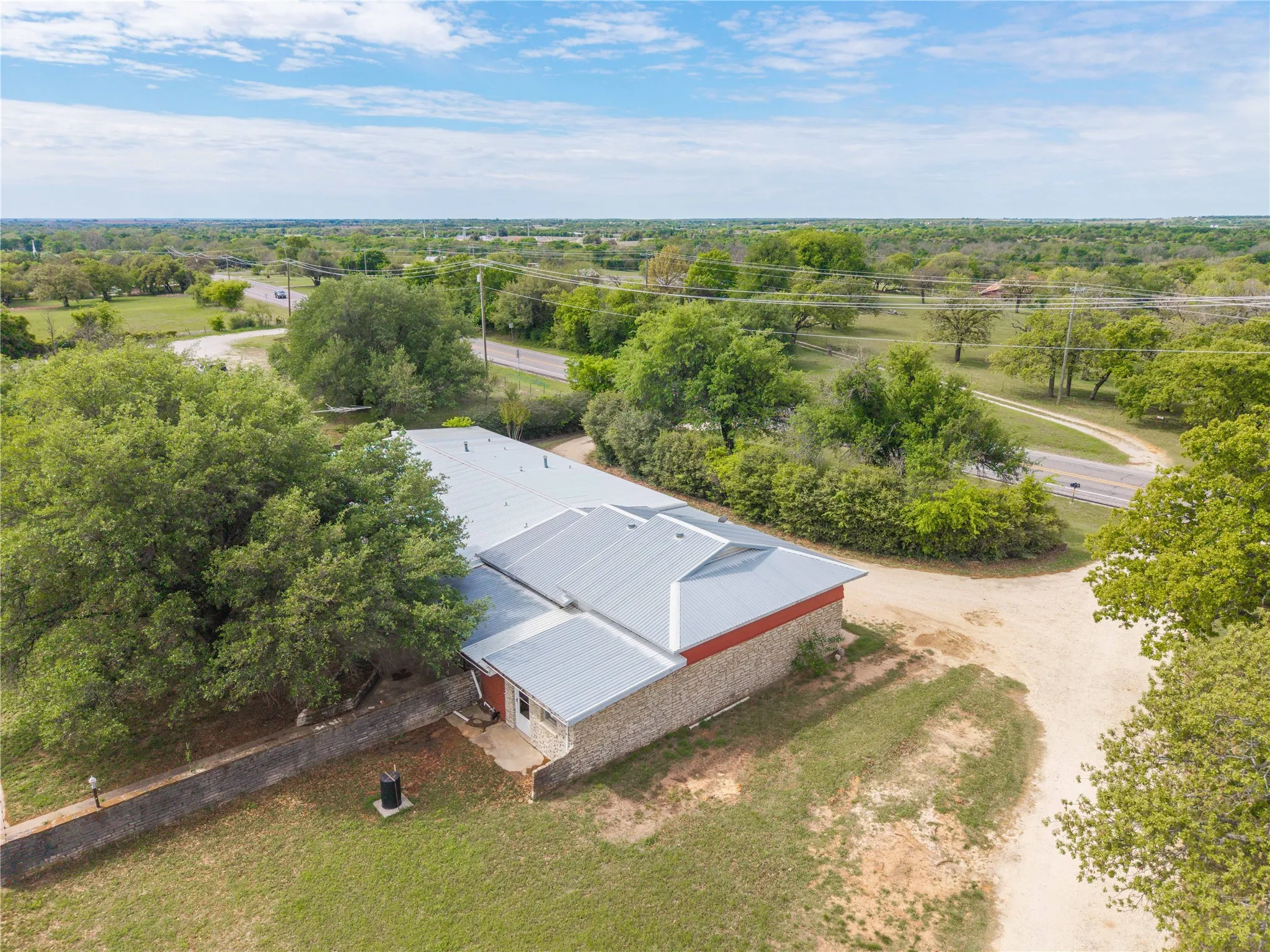 Business For Sale in Erath County , 1025 S South US Highway 281, Stephenville, Texas 76401, 0, 0, Garage spaces, 0 Sqft, built in 1963, Preowned, mls#21241331, Real Estate Agent in Stephenville, Homes For Sale in Erath county, Homes For Sale in Stephenville, Realtor in Stephenville Texas, Real Estate Brokerage Independent Realty Texas, Luminita Cordes Realtor