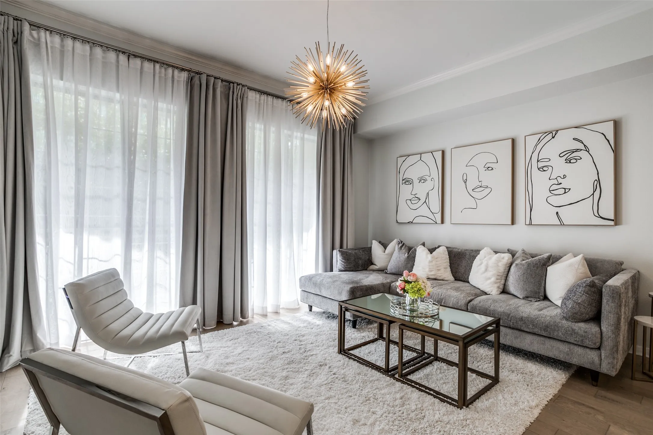 Condominium For Rent in Dallas County , 3225 Turtle Creek Boulevard 220, Dallas, Texas 75219, 2 Bedroom, 2 Bathroom, 1 Garage spaces, 1,154 Sqft, built in 1998, Preowned, mls#21202510, Real Estate Agent in Dallas, Homes For Rent in Dallas county, Homes For Rent in Dallas, Realtor in Dallas Texas, Real Estate Brokerage Independent Realty Texas, Luminita Cordes Realtor