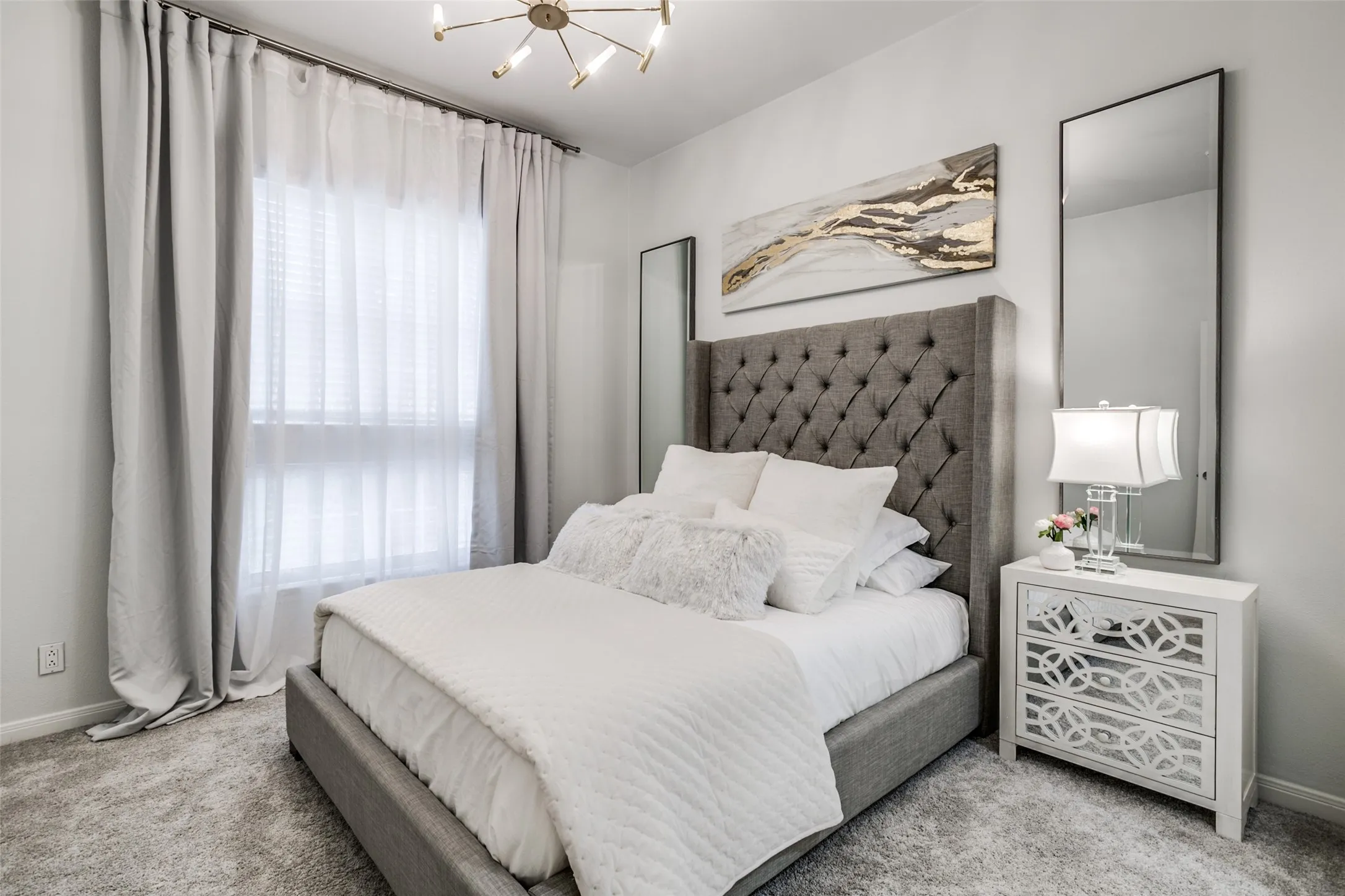 Condominium For Rent in Dallas County , 3225 Turtle Creek Boulevard 220, Dallas, Texas 75219, 2 Bedroom, 2 Bathroom, 1 Garage spaces, 1,154 Sqft, built in 1998, Preowned, mls#21202510, Real Estate Agent in Dallas, Homes For Rent in Dallas county, Homes For Rent in Dallas, Realtor in Dallas Texas, Real Estate Brokerage Independent Realty Texas, Luminita Cordes Realtor