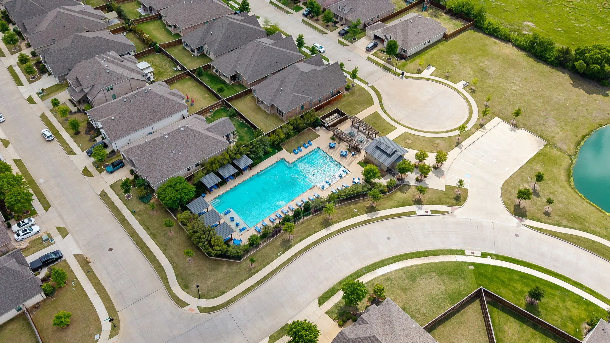 Home is close to community pool