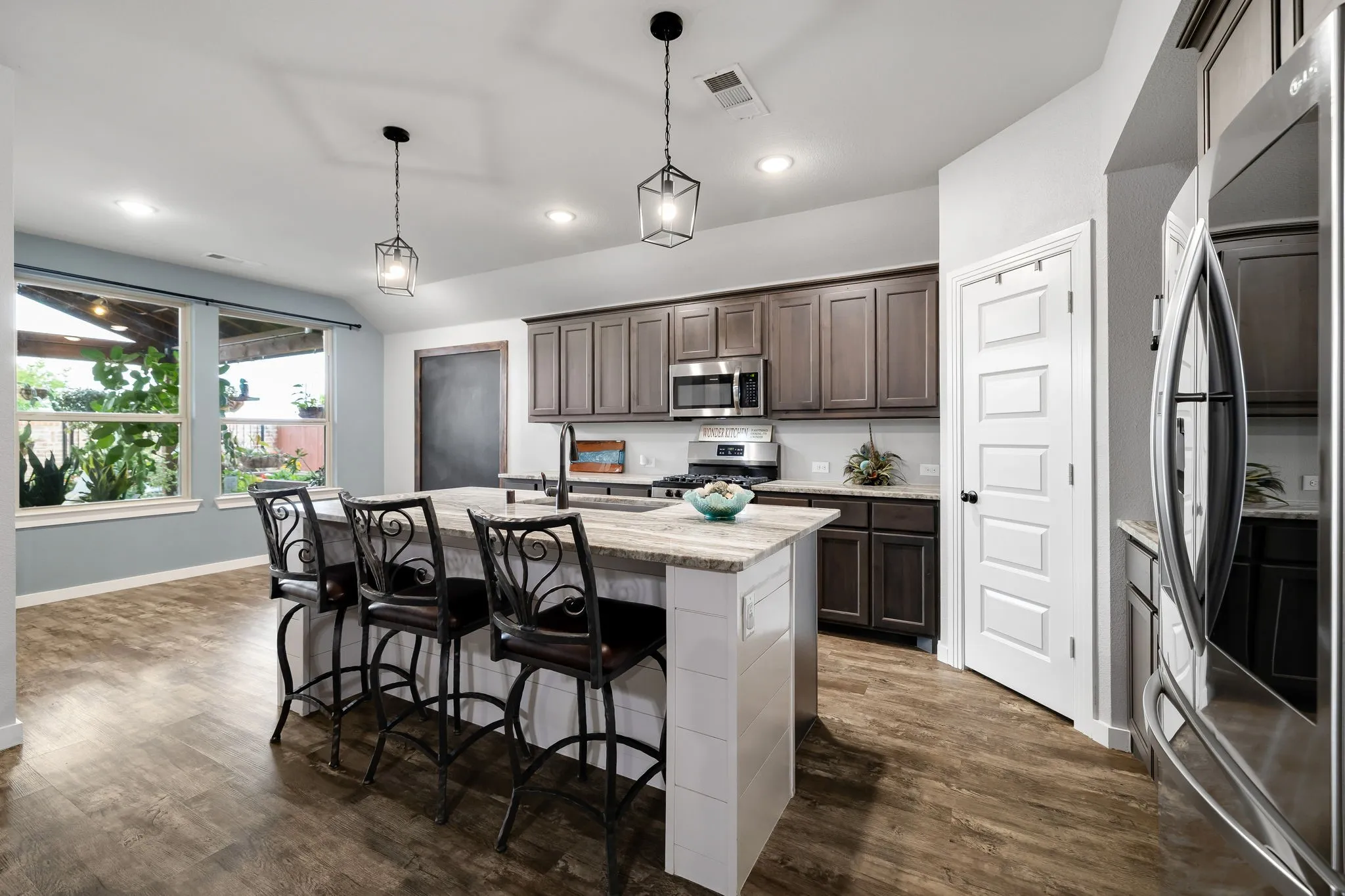Open Kitchen