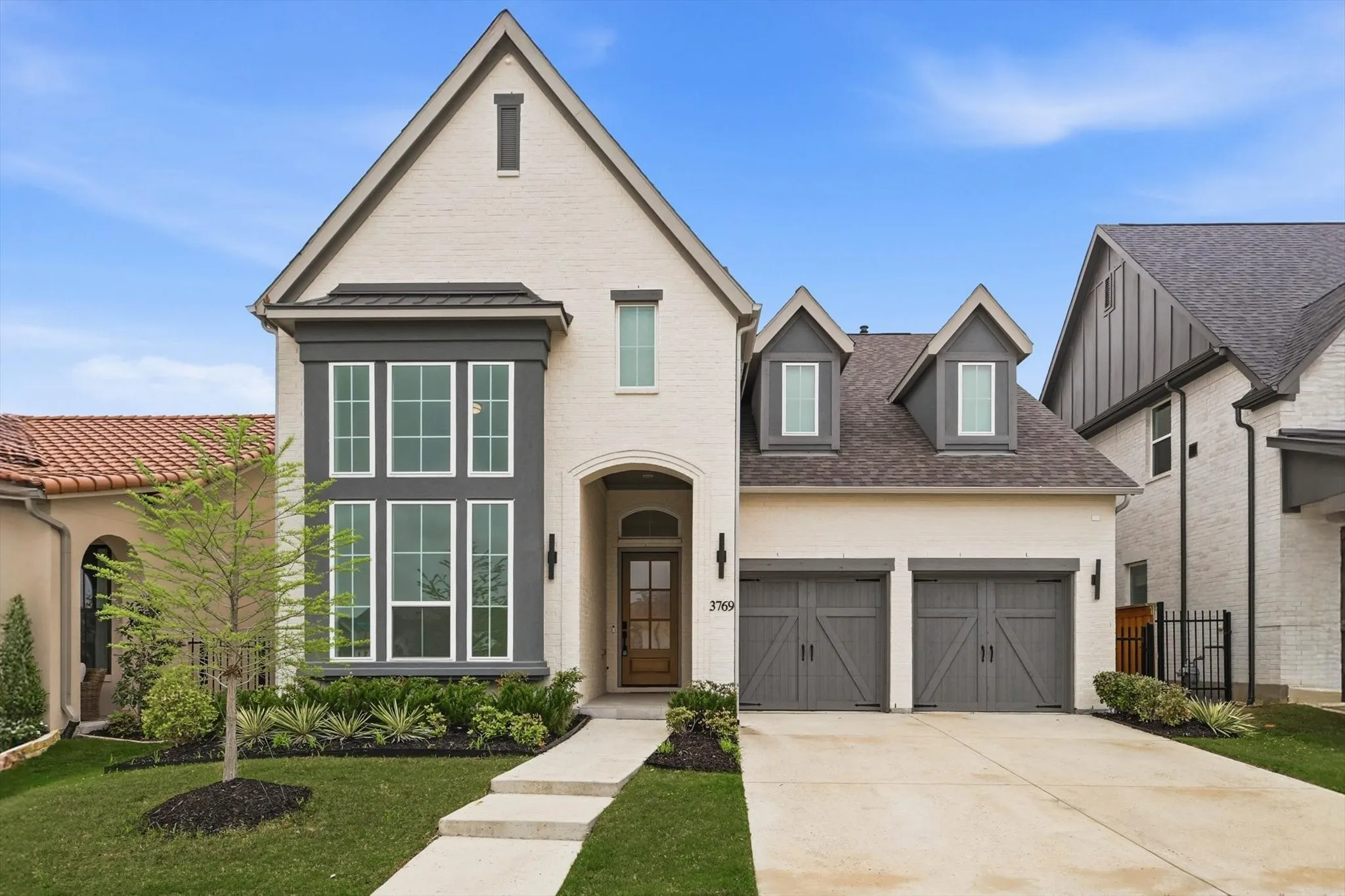 Single Family Residence For Sale in Denton County , 3769 Vase Vine Place, Frisco, Texas 75033, 4 Bedrooms, 3 Bathrooms, 3 Garage spaces, 3,374 Sqft, built in 2023, Preowned, Price $1,100,000, mls#21230300, Real Estate Agent in Frisco, Homes For Sale in Denton county, Homes For Sale in Frisco, Realtor in Frisco Texas, Real Estate Brokerage Independent Realty Texas, Luminita Cordes Realtor