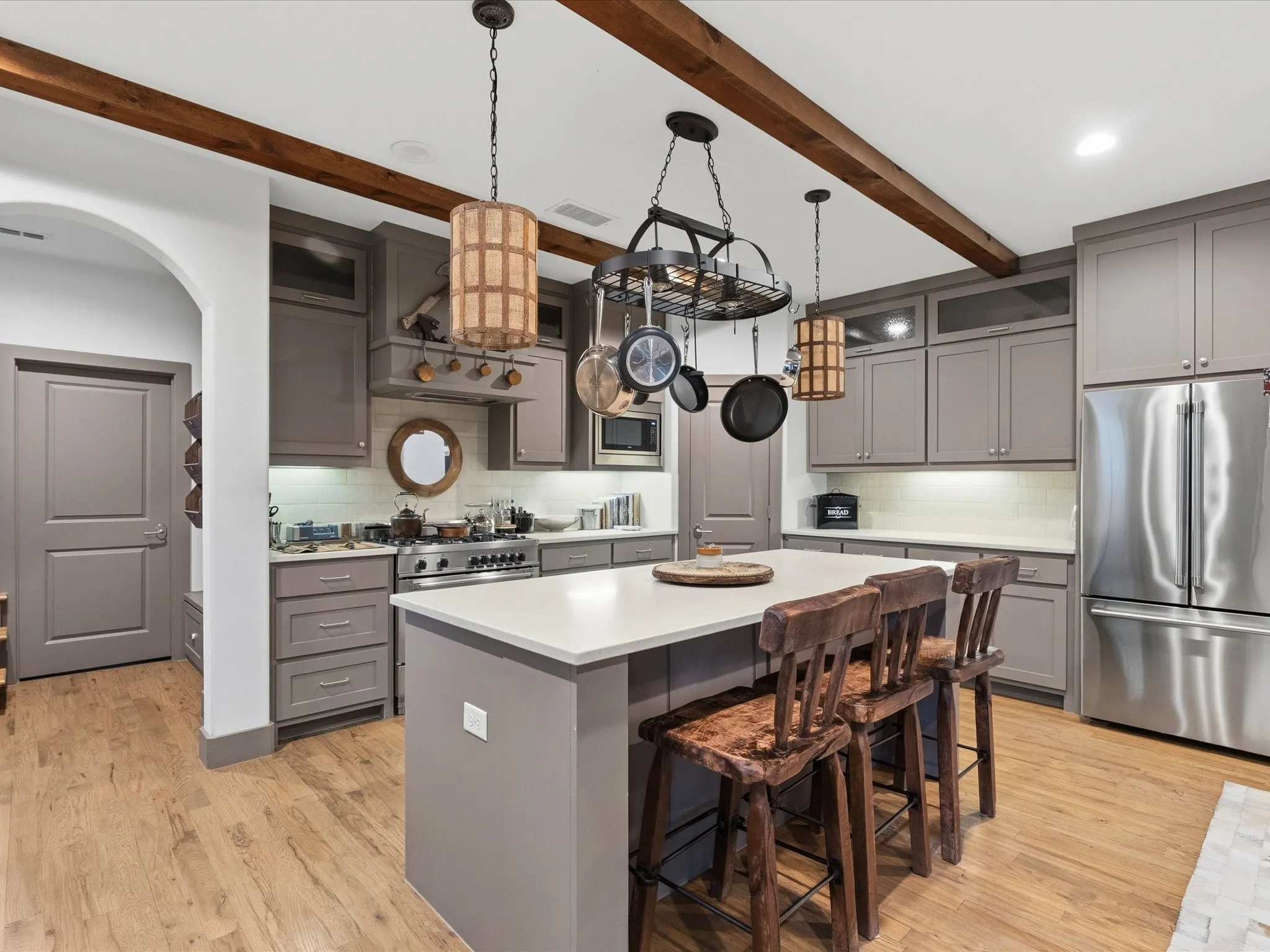 Single Family Residence For Sale in Dallas County , 2965 Eric Lane, Farmers Branch, Texas 75234, 4 Bedroom, 3 Bathroom, 2 Garage spaces, 3,006 Sqft, built in 2015, mls#21240333, Real Estate Agent in Farmers Branch, Homes For Sale in Dallas county, Homes For Sale in Farmers Branch, Realtor in Farmers Branch Texas, Real Estate Brokerage Independent Realty Texas, Luminita Cordes Realtor