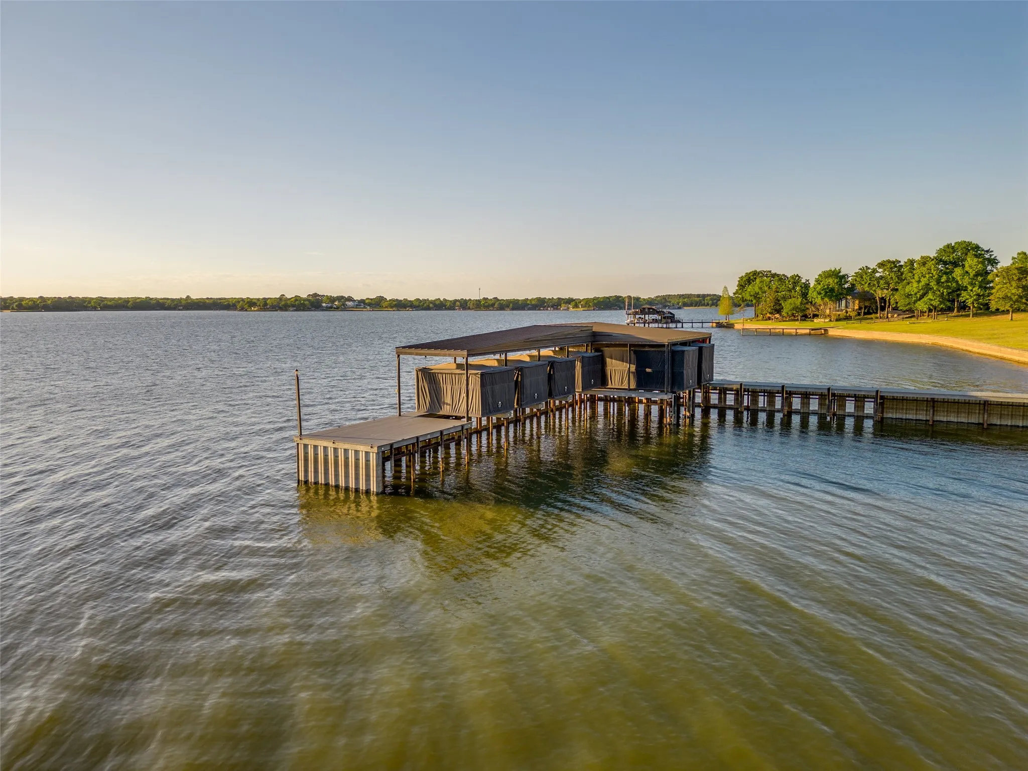 Farm For Sale in Henderson County , 0 Barron, Caney City, Texas 75148, 9 Bedroom, 11 Bathroom, 6 Garage spaces, 9,774 Sqft, built in 2021, Preowned, Price $14,700,000, mls#21240789, Real Estate Agent in Caney City, Homes For Sale in Henderson county, Homes For Sale in Caney City, Realtor in Caney City Texas, Real Estate Brokerage Independent Realty Texas, Luminita Cordes Realtor