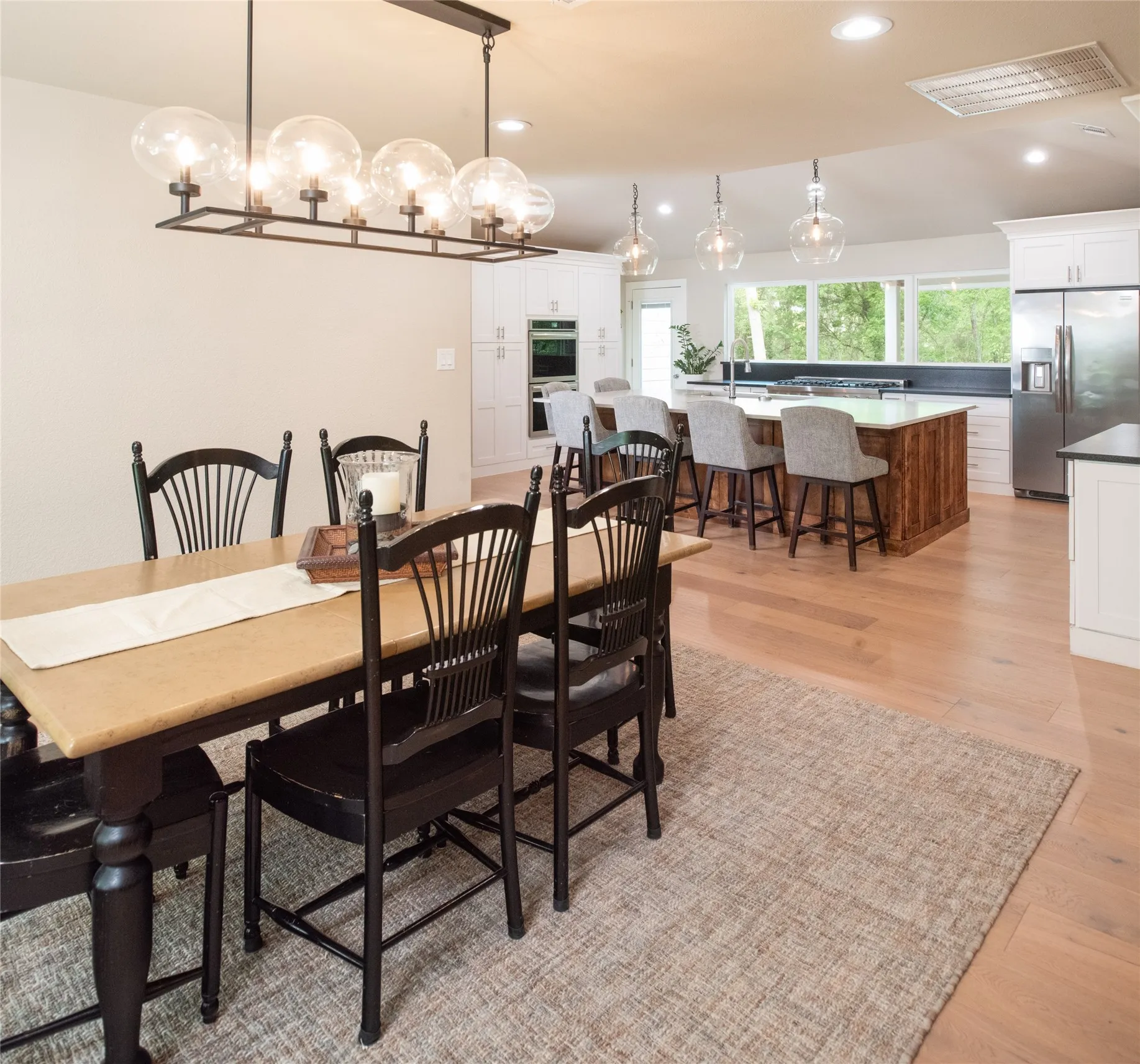 Single Family Residence For Sale in Collin County , 1451 Meandro Ria Lane, Fairview, Texas 75069, 3 Bedroom, 3 Bathroom, 2 Garage spaces, 2,890 Sqft, built in 1981, Preowned, mls#21233772, Real Estate Agent in Fairview, Homes For Sale in Collin county, Homes For Sale in Fairview, Realtor in Fairview Texas, Real Estate Brokerage Independent Realty Texas, Luminita Cordes Realtor