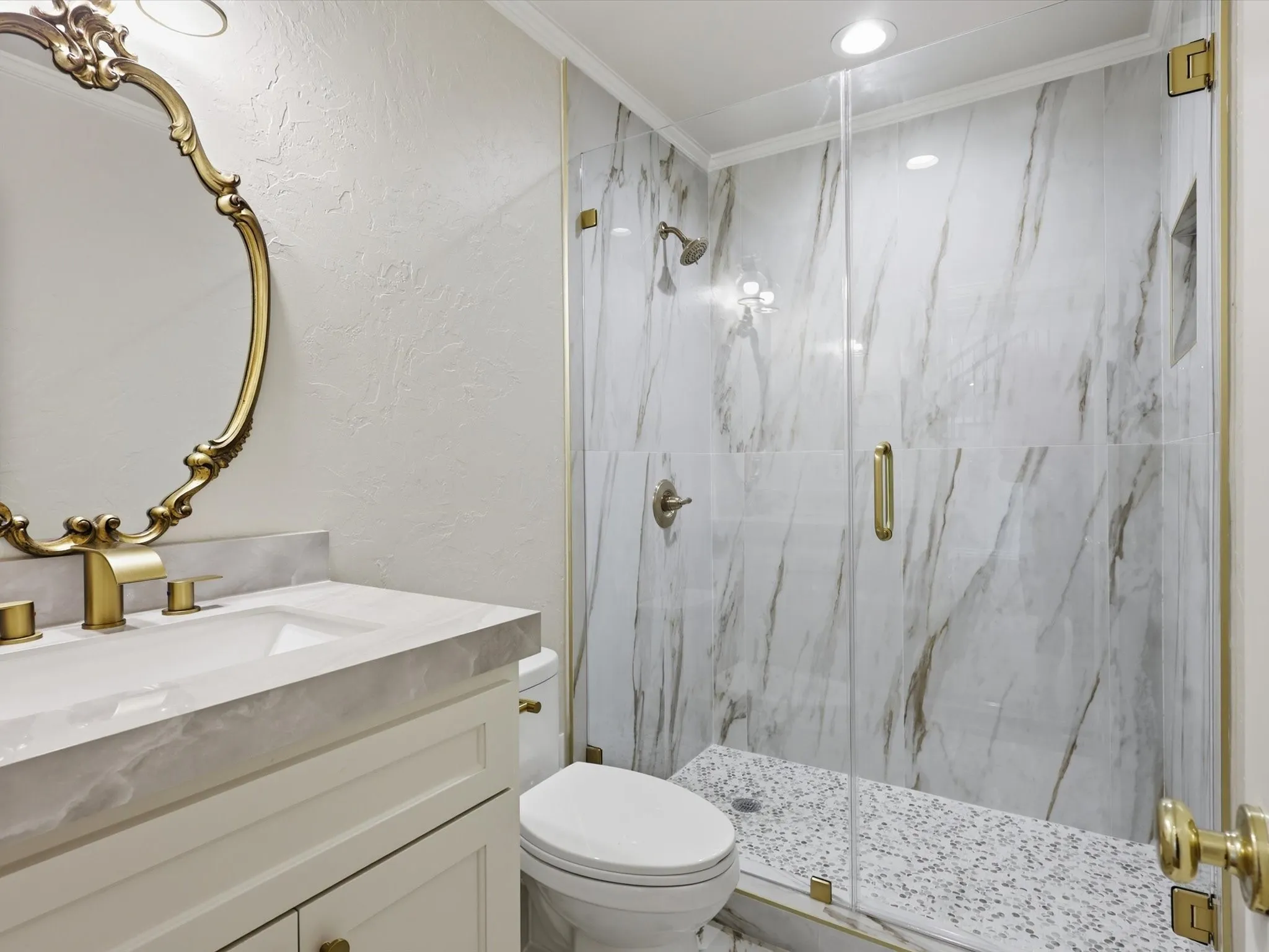 downstairs guest bath