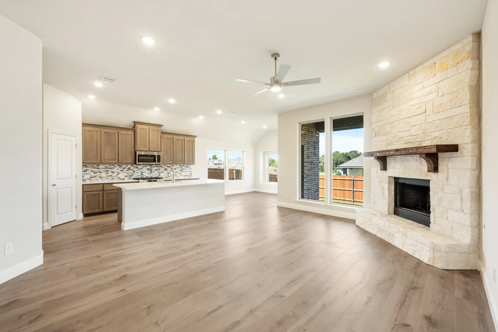 Single Family Residence For Sale in Johnson County , 213 Seminole Trail, Alvarado, Texas 76009, 4 Bedrooms, 3 Bathrooms, 2 Garage spaces, 2,102 Sqft, built in 2025, New Construction - Complete, Price $370,000, mls#21241556, Real Estate Agent in Alvarado, Homes For Sale in Johnson county, Homes For Sale in Alvarado, Realtor in Alvarado Texas, Real Estate Brokerage Independent Realty Texas, Luminita Cordes Realtor