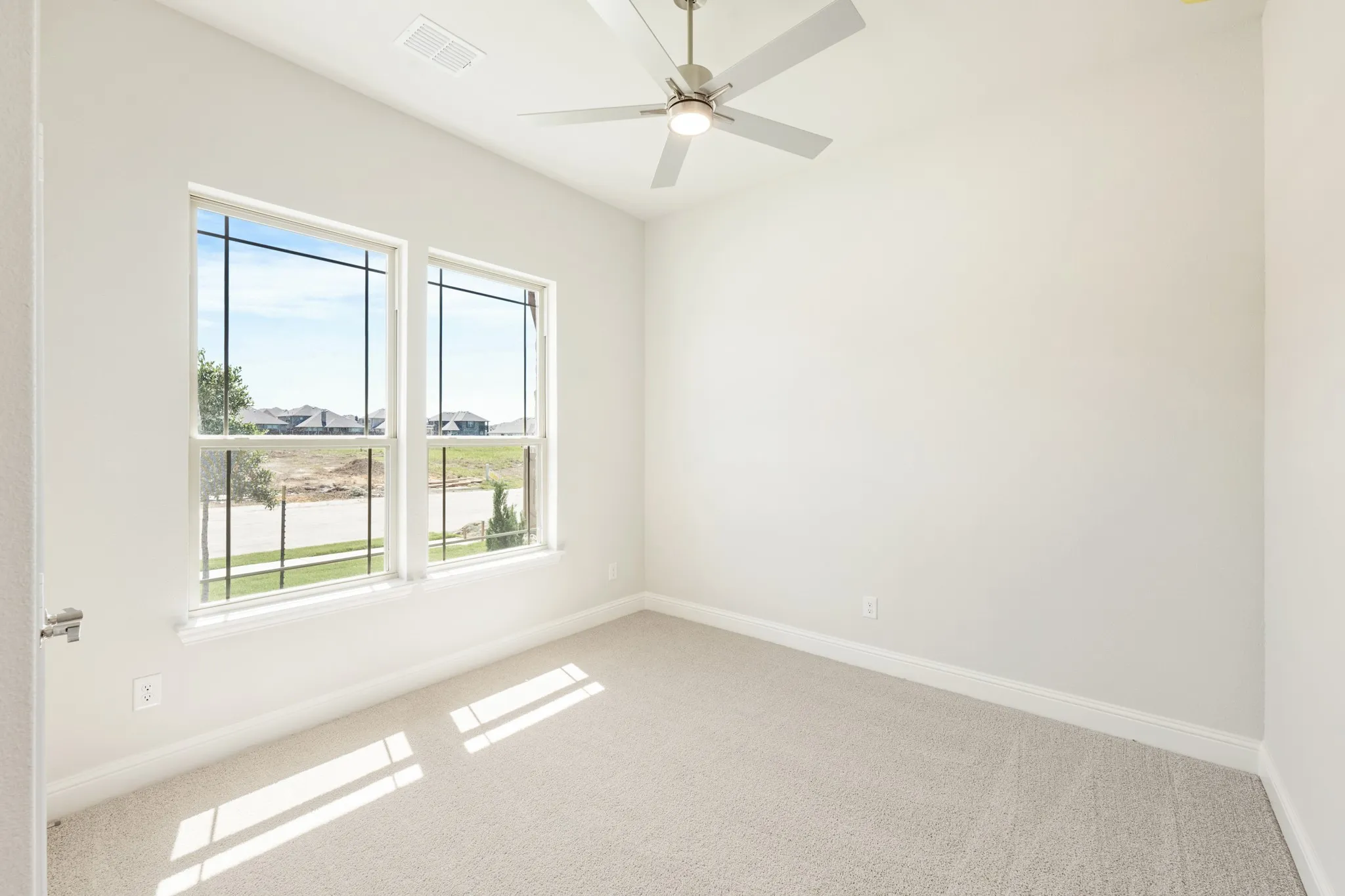 Single Family Residence For Sale in Johnson County , 213 Seminole Trail, Alvarado, Texas 76009, 4 Bedrooms, 3 Bathrooms, 2 Garage spaces, 2,102 Sqft, built in 2025, New Construction - Complete, Price $370,000, mls#21241556, Real Estate Agent in Alvarado, Homes For Sale in Johnson county, Homes For Sale in Alvarado, Realtor in Alvarado Texas, Real Estate Brokerage Independent Realty Texas, Luminita Cordes Realtor