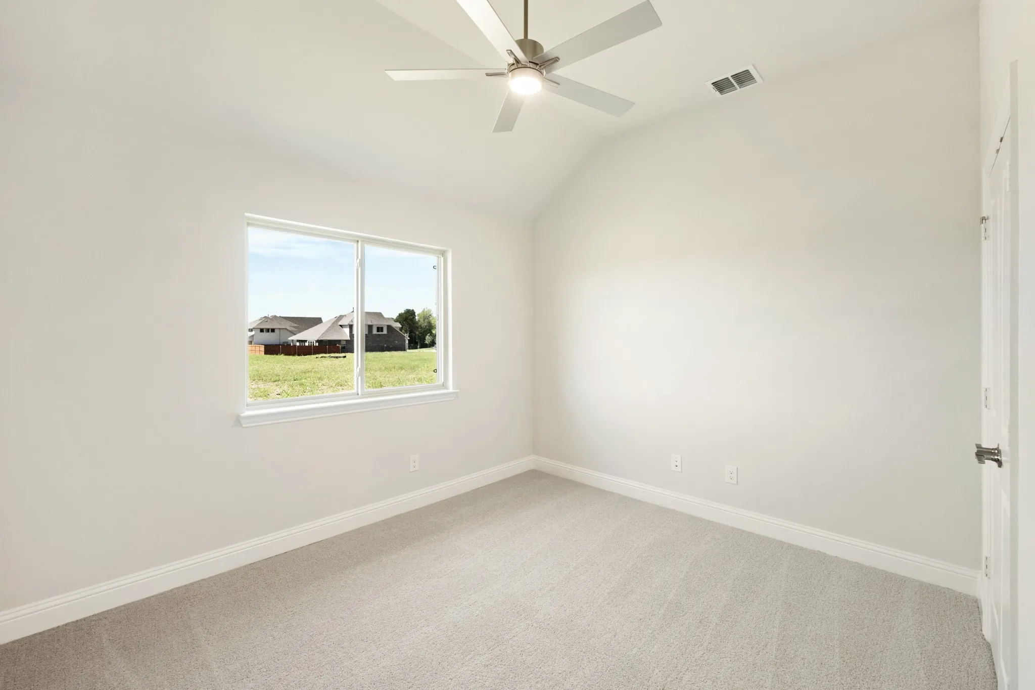 Single Family Residence For Sale in Johnson County , 213 Seminole Trail, Alvarado, Texas 76009, 4 Bedrooms, 3 Bathrooms, 2 Garage spaces, 2,102 Sqft, built in 2025, New Construction - Complete, Price $370,000, mls#21241556, Real Estate Agent in Alvarado, Homes For Sale in Johnson county, Homes For Sale in Alvarado, Realtor in Alvarado Texas, Real Estate Brokerage Independent Realty Texas, Luminita Cordes Realtor