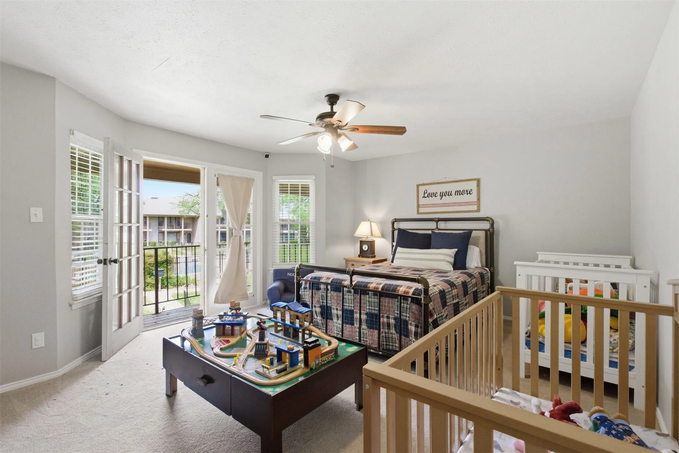 Condominium For Sale in Dallas County , 5852 Marina Drive 21, Garland, Texas 75043, 3 Bedroom, 4 Bathroom, Garage spaces, 2,164 Sqft, built in 1977, mls#21241582, Real Estate Agent in Garland, Homes For Sale in Dallas county, Homes For Sale in Garland, Realtor in Garland Texas, Real Estate Brokerage Independent Realty Texas, Luminita Cordes Realtor